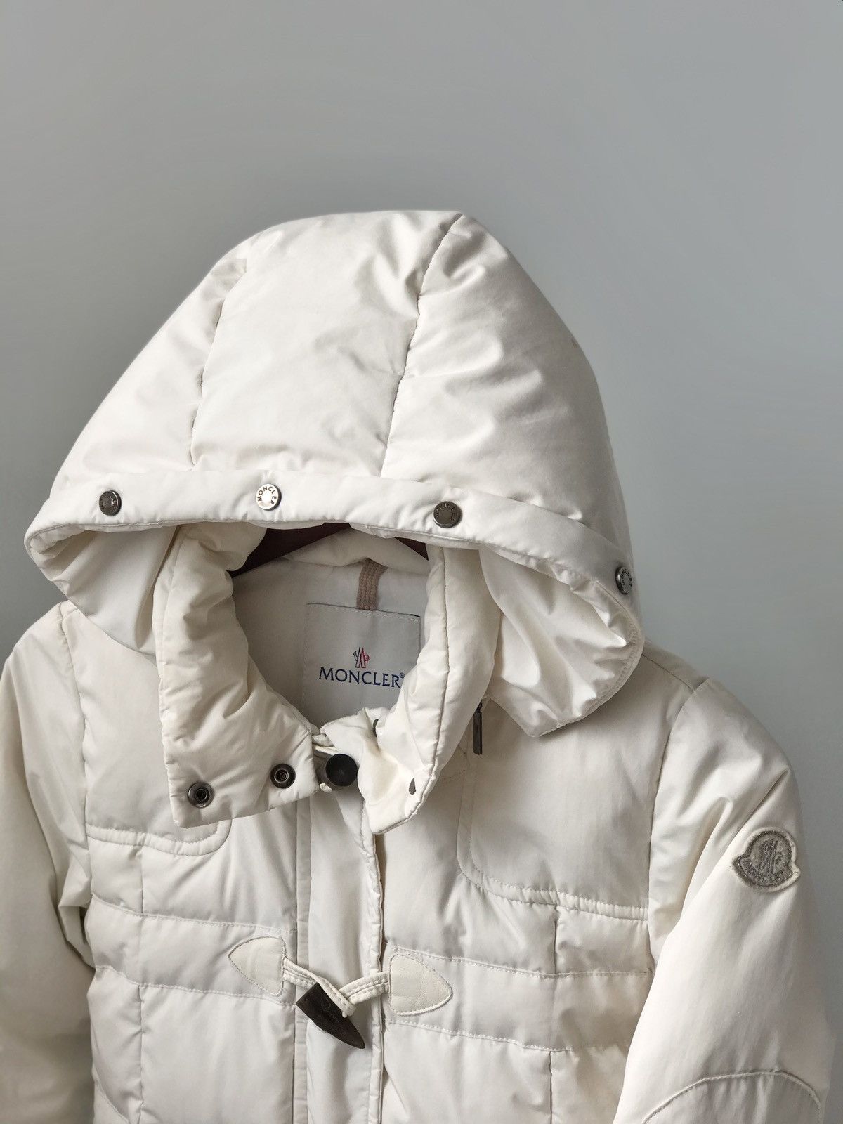 Moncler × Vintage Vintage Moncler Down Puffer Cream Jacket for Girls Size XXS / US 00 / IT 34 - 3 Thumbnail