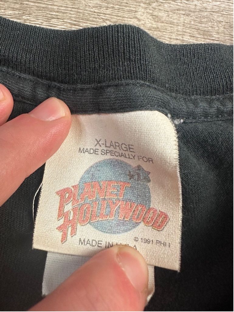 Planet Hollywood Vintage 1991 Planet Hollywood Black T-Shirt XL Size US XL / EU 56 / 4 - 7 Thumbnail