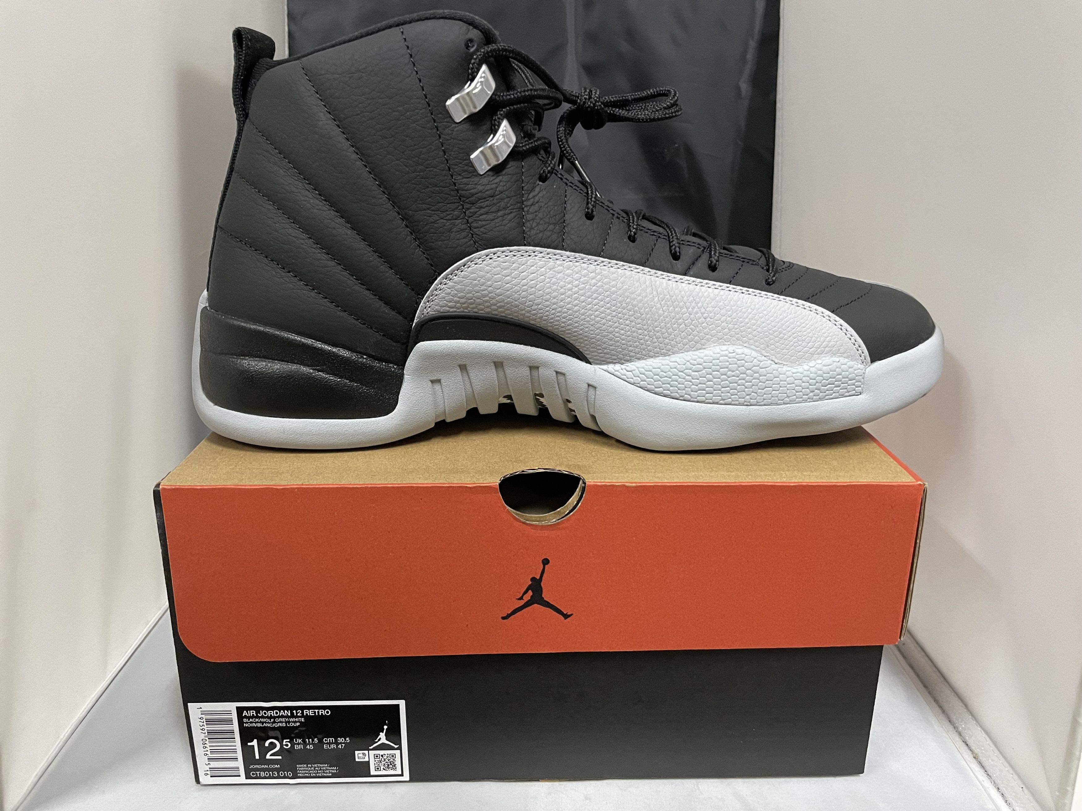 Jordan Brand Air Jordan 12 Retro 'Black/Wolf Grey-White' CT8013 010 Size US 12.5 / EU 45-46 - 9 Thumbnail