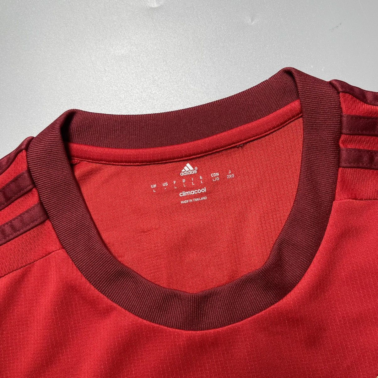 Vintage BAYERN ADIDAS 2015/2016 FOOTBALL HOME JERSEY #10 ROBBEN Size US L / EU 52-54 / 3 - 8 Thumbnail