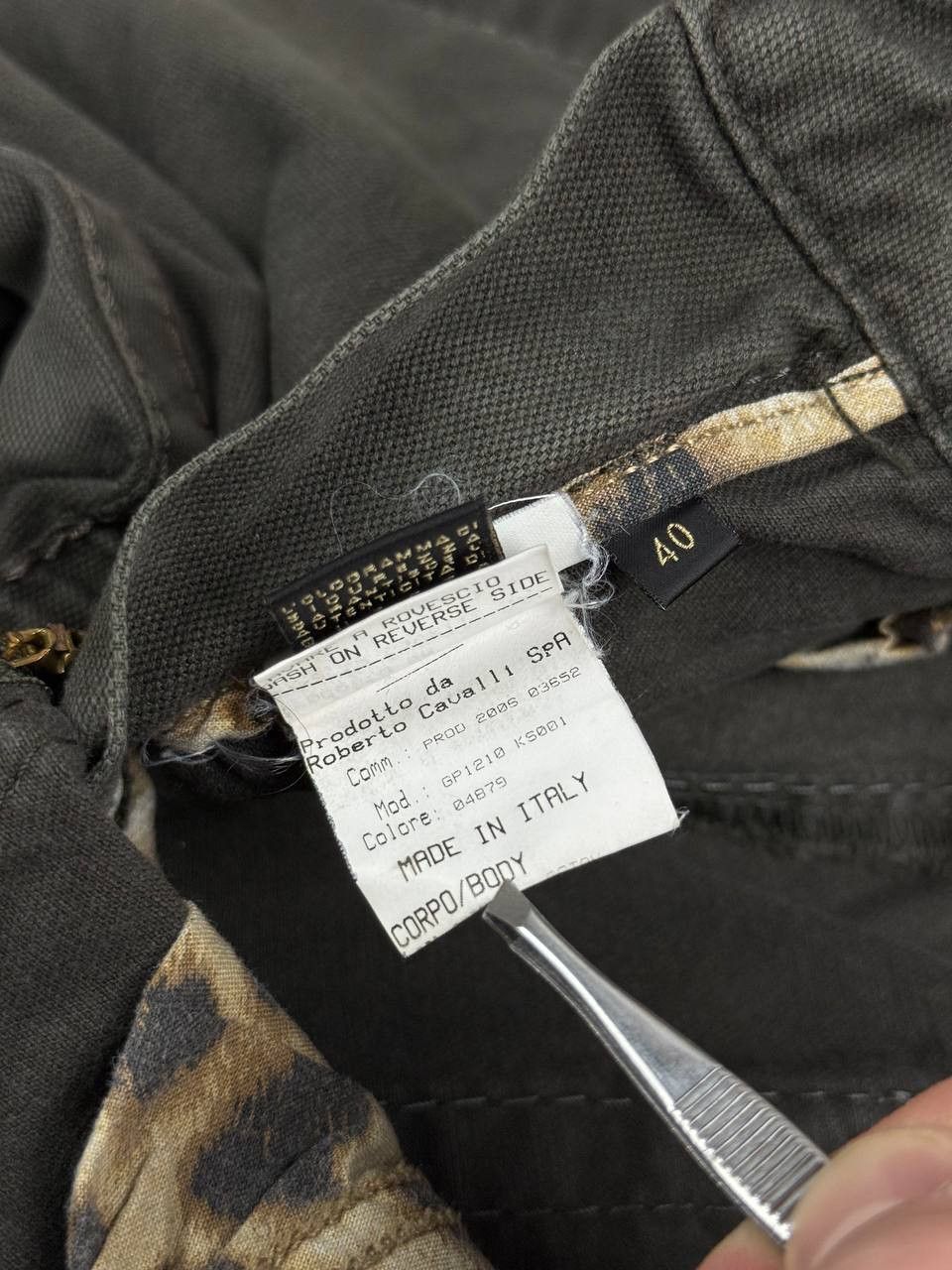 Roberto Cavalli Roberto Cavalli coquette core flared y2k distressed jeans Size 27" / US 4 / IT 40 - 12 Thumbnail
