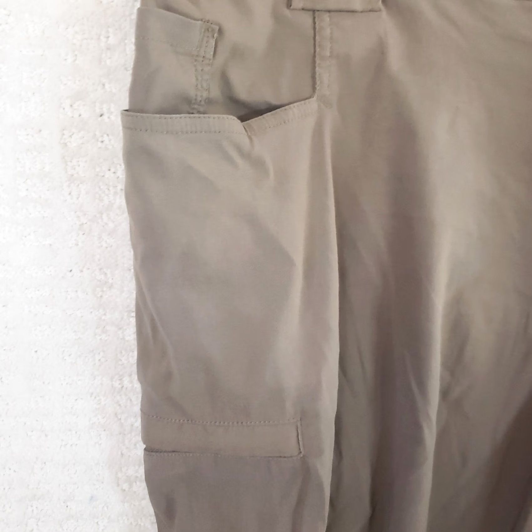 Vintage Duluth Trading Dry on the Fly Cargo Shorts Men 46"x11" Brown Nylon Spandex Size US 30 / EU 46 - 7 Thumbnail
