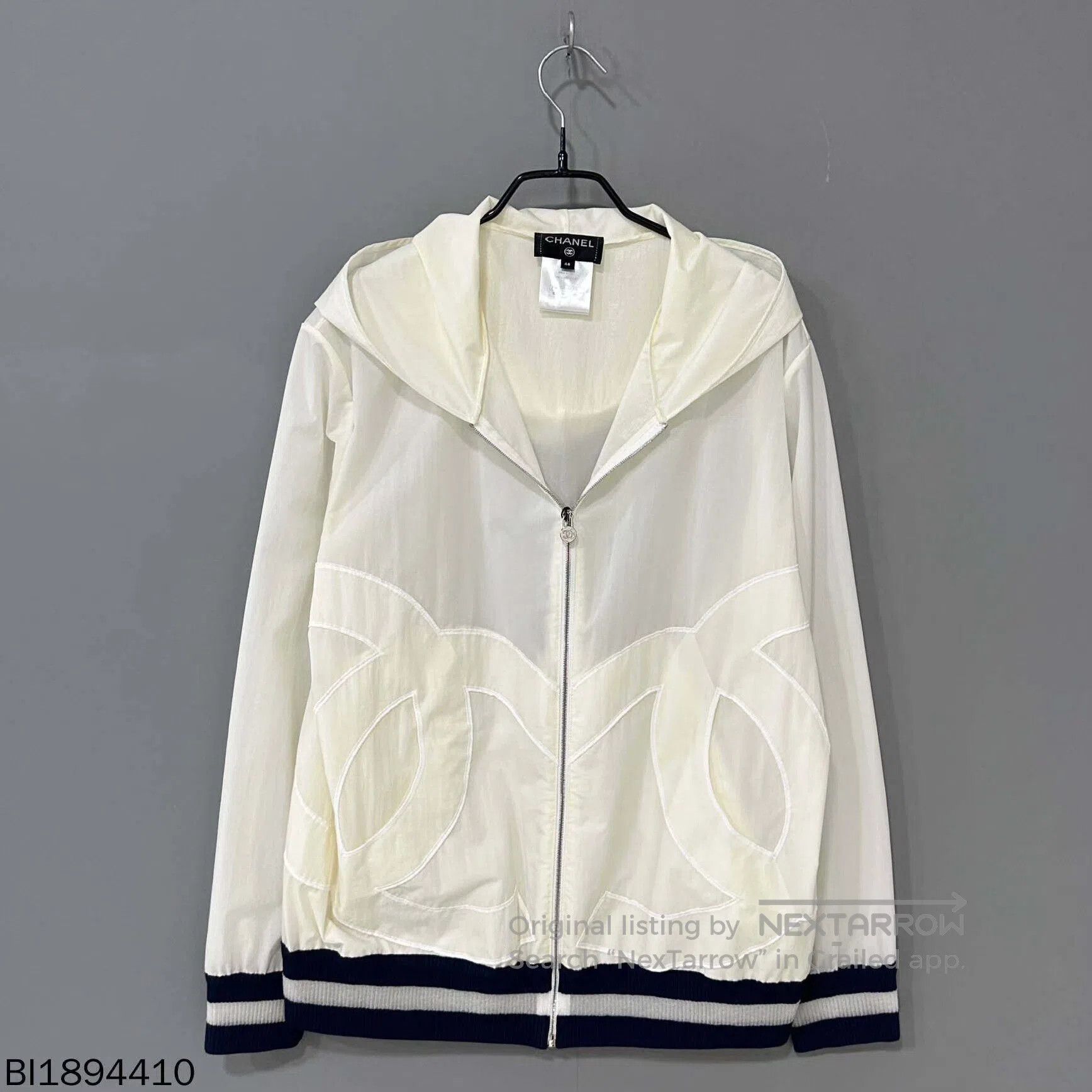 Chanel classic logo zip-up jacket by chanel. Size US M / EU 48-50 / 2 - 1 Thumbnail