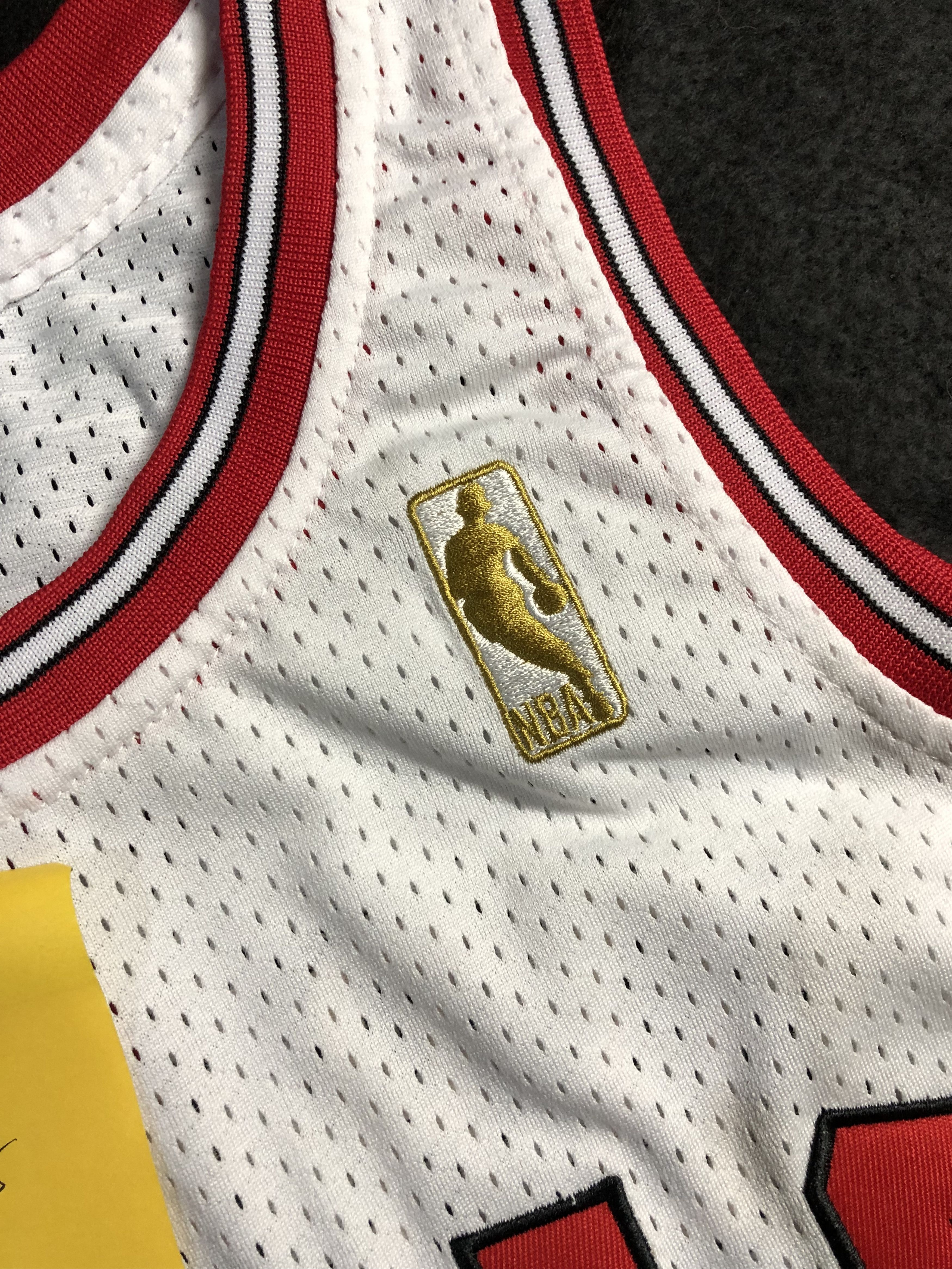 Vintage Bull Jordan White Jersey Size US M / EU 48-50 / 2 - 5 Thumbnail