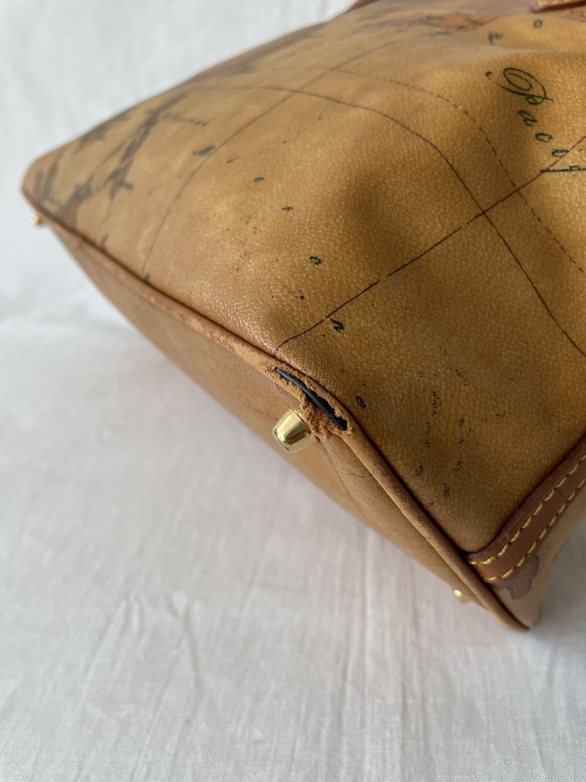 Alviero Martini Vintage Alviero Martini Alma Handbag Size ONE SIZE - 16 Thumbnail