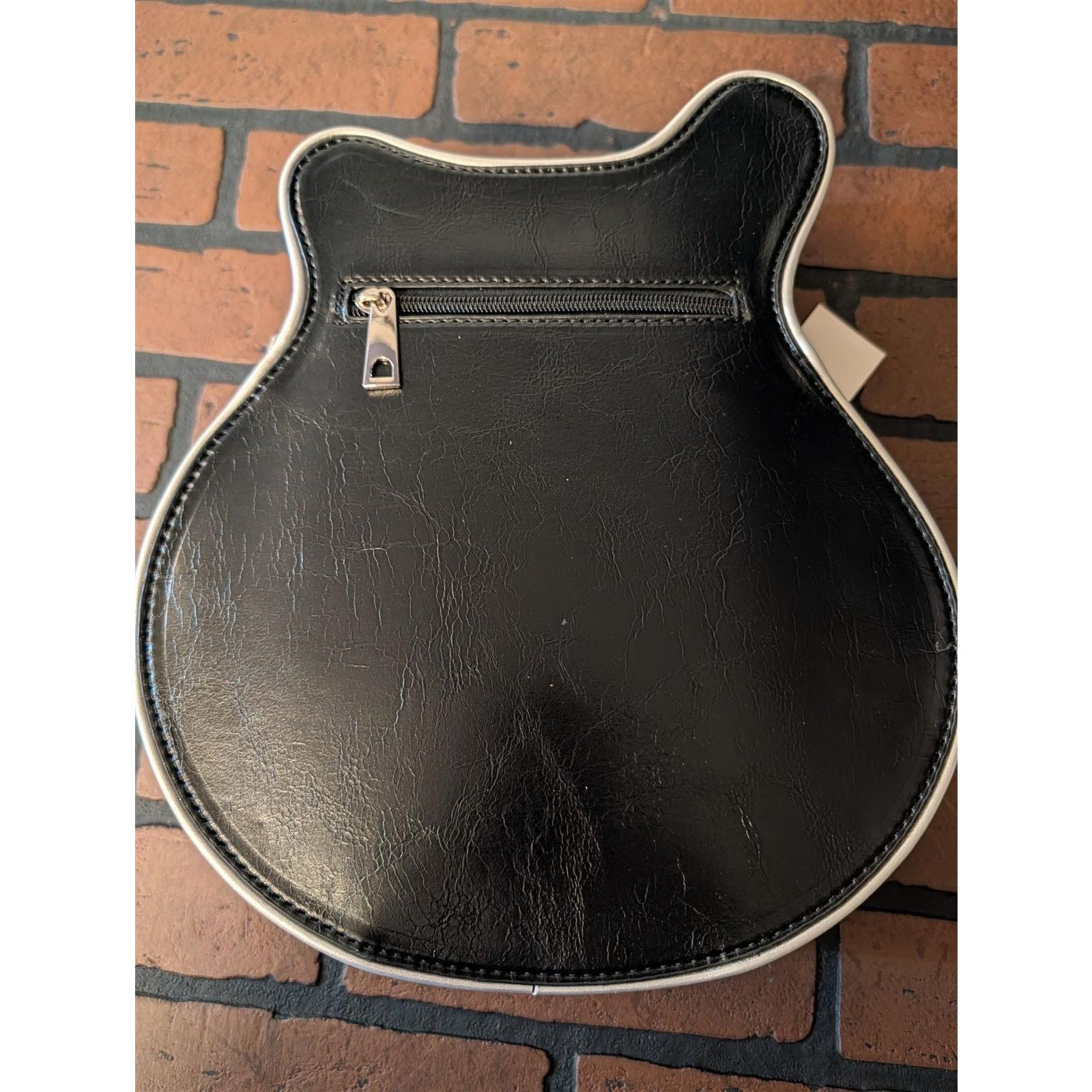 The Unbranded Brand Guitar Shaped Crossbody Bag / Purse / Handbag for Women~New~ Size ONE SIZE - 24 Thumbnail