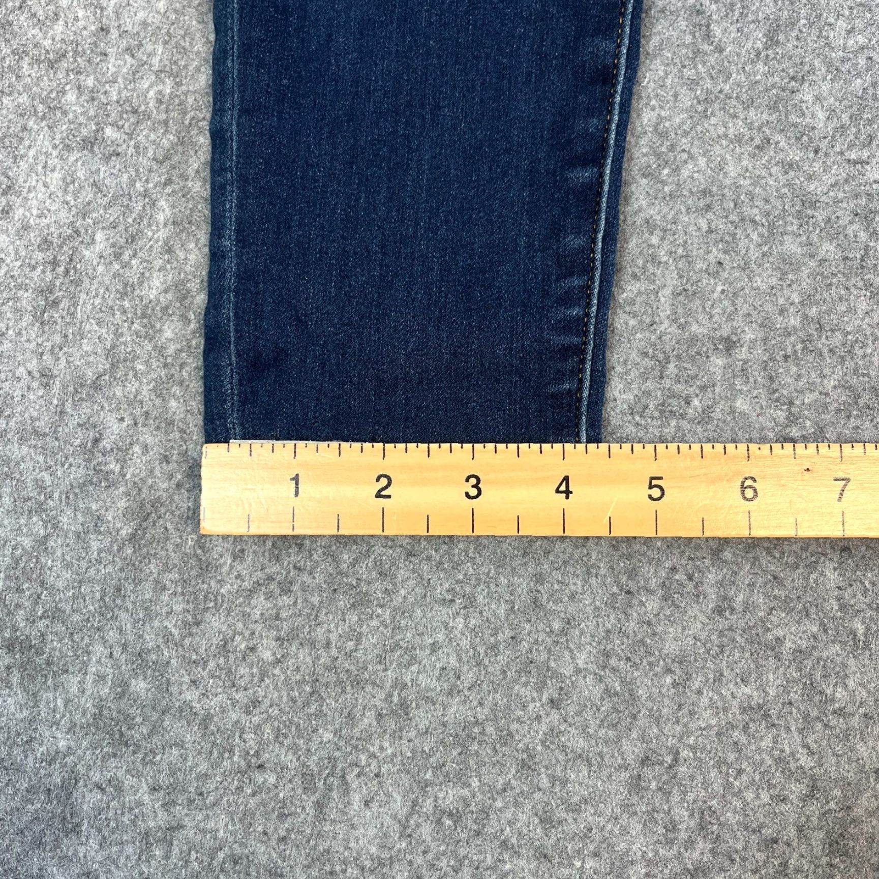 True Religion True Religion Jeans Slim Skinny 27 30 UK 8 Dark Wash Blue Jennie Curvy Womens Jeans Clothing Shoes Accessories Size 30" / US 8 / IT 44 - 3 Thumbnail