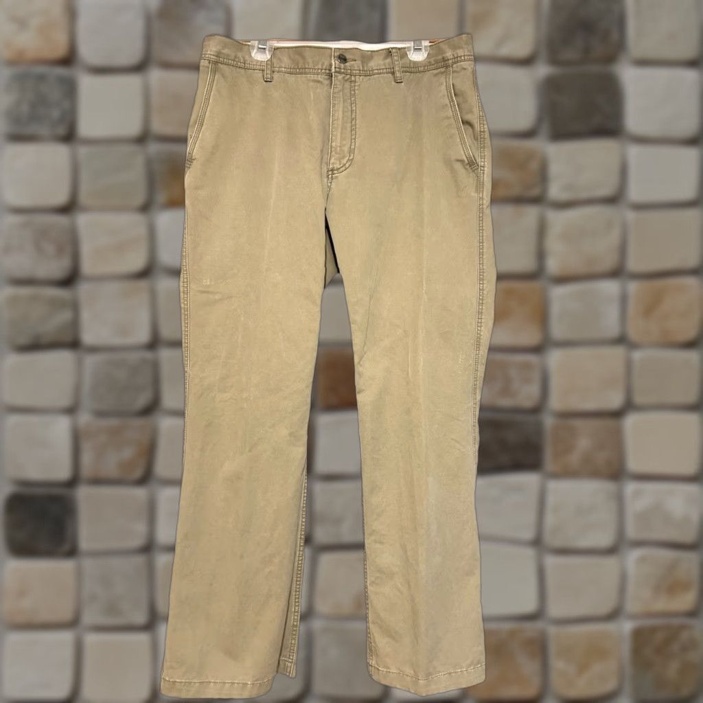 Old Navy VINTAGE Old Navy Chino Pants Mens 36x31 Bootcut Tan Khaki Cotton Knit Slim Regular Pockets Slacks Work Casual Business Wedding Size US 36 / EU 52 - 1 Thumbnail