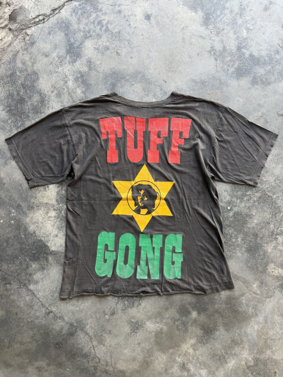 Bob Marley RARE 🔥 Vintage 90’s Distressed Bob Marley Tuff Gong Rap tees Size US XL / EU 56 / 4 - 1 Thumbnail