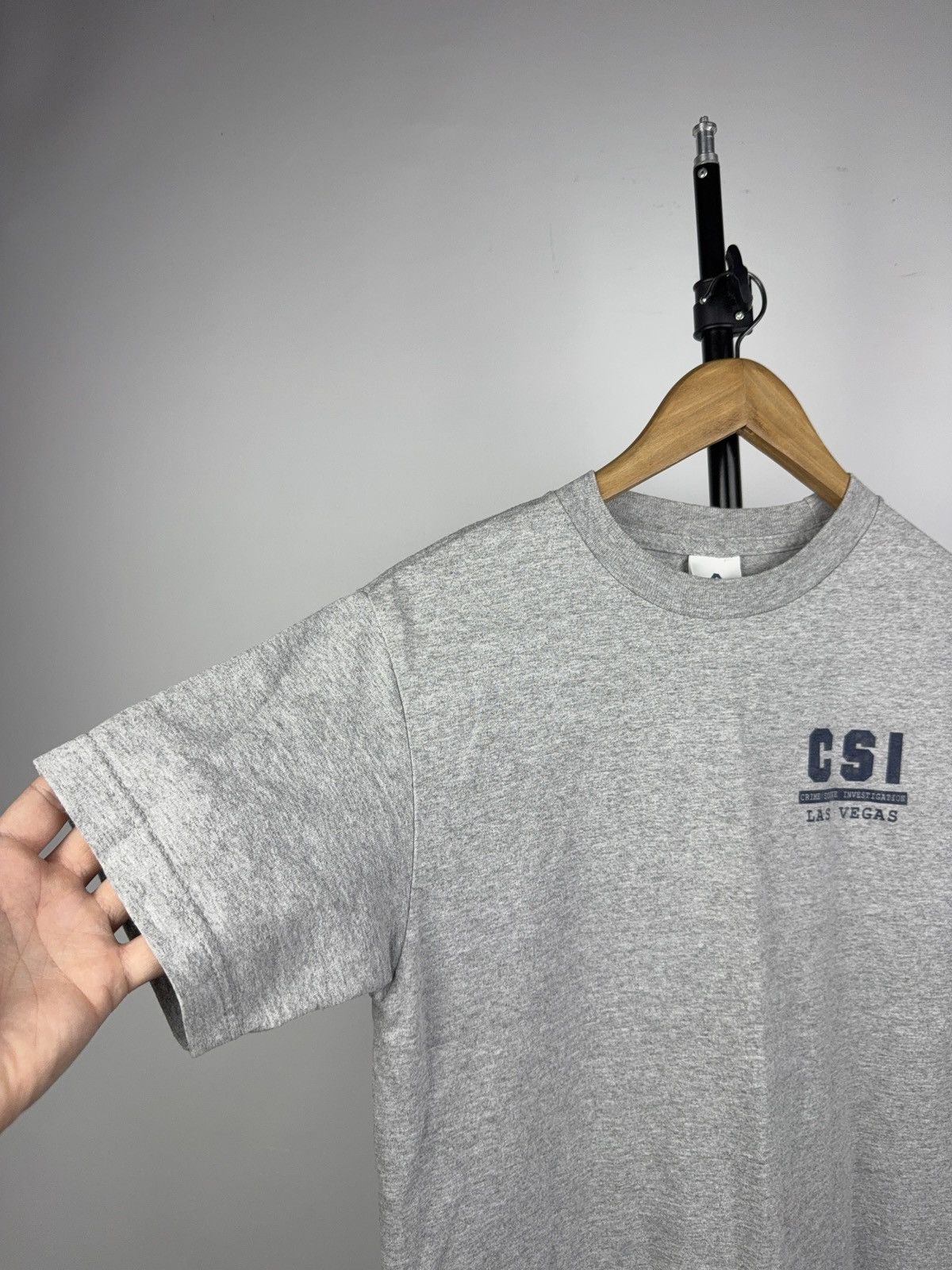 Vintage Vintage CSI Las Vegas TV Show Promo Gray 2000s Tee Shirt Size US S / EU 44-46 / 1 - 5 Thumbnail