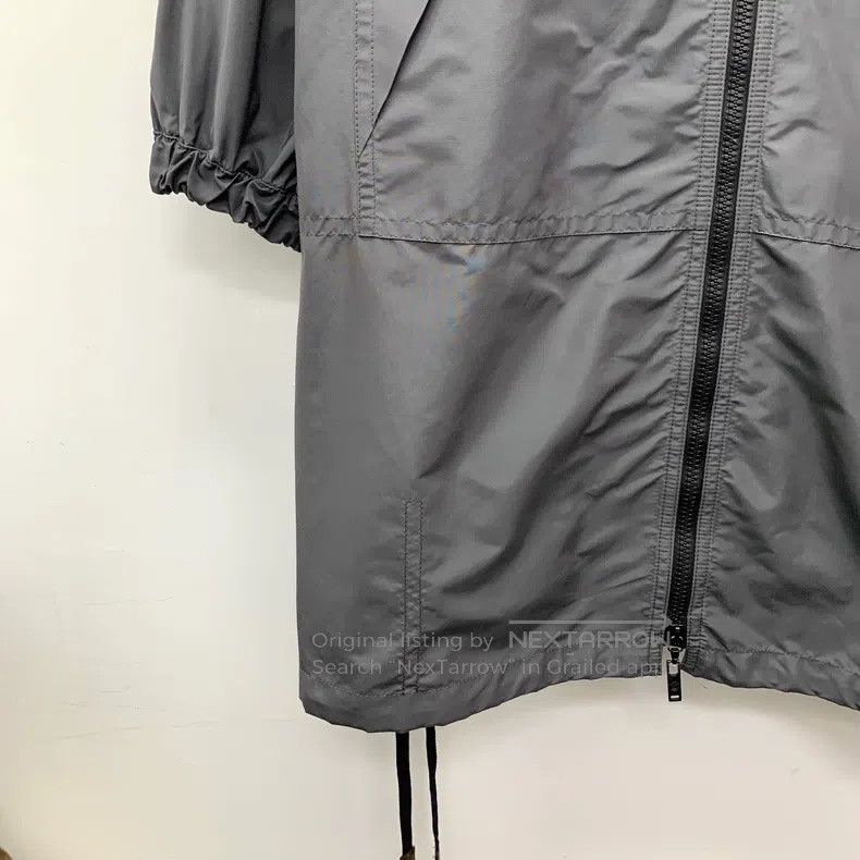 Louis Vuitton Louis Vuitton Grey hooded cotton long-sleeve zip-up trench Size XXS / US 00 / IT 34 - 4 Thumbnail