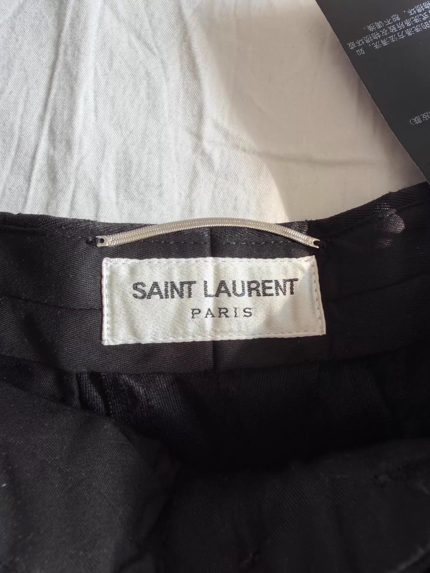 Saint Laurent Paris Saint Laurent Double-Pleated Silk Blend Dress Pants K33 Size US 32 / EU 48 - 5 Thumbnail