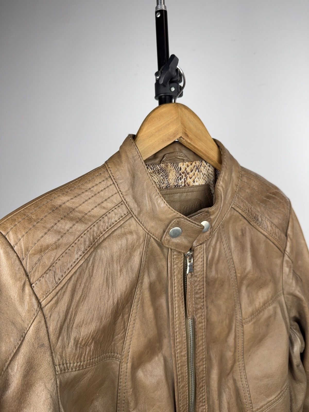 Genuine Leather Vintage 00s Avant Garde Brown Leather Biker Moto Jacket Size M / US 6-8 / IT 42-44 - 4 Thumbnail