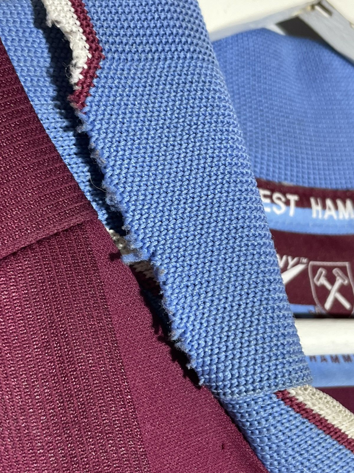 PONY × Vintage West Ham United Pony 1997/98 Vintage Football Shirt Size US L / EU 52-54 / 3 - 6 Thumbnail