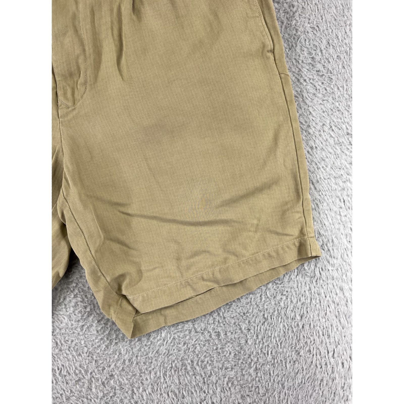 Tommy Bahama Tommy Bahama Shorts Men 32 Beige Silk Pleated RELAX Beach Vacation Resort Golf Size US 32 / EU 48 - 5 Thumbnail