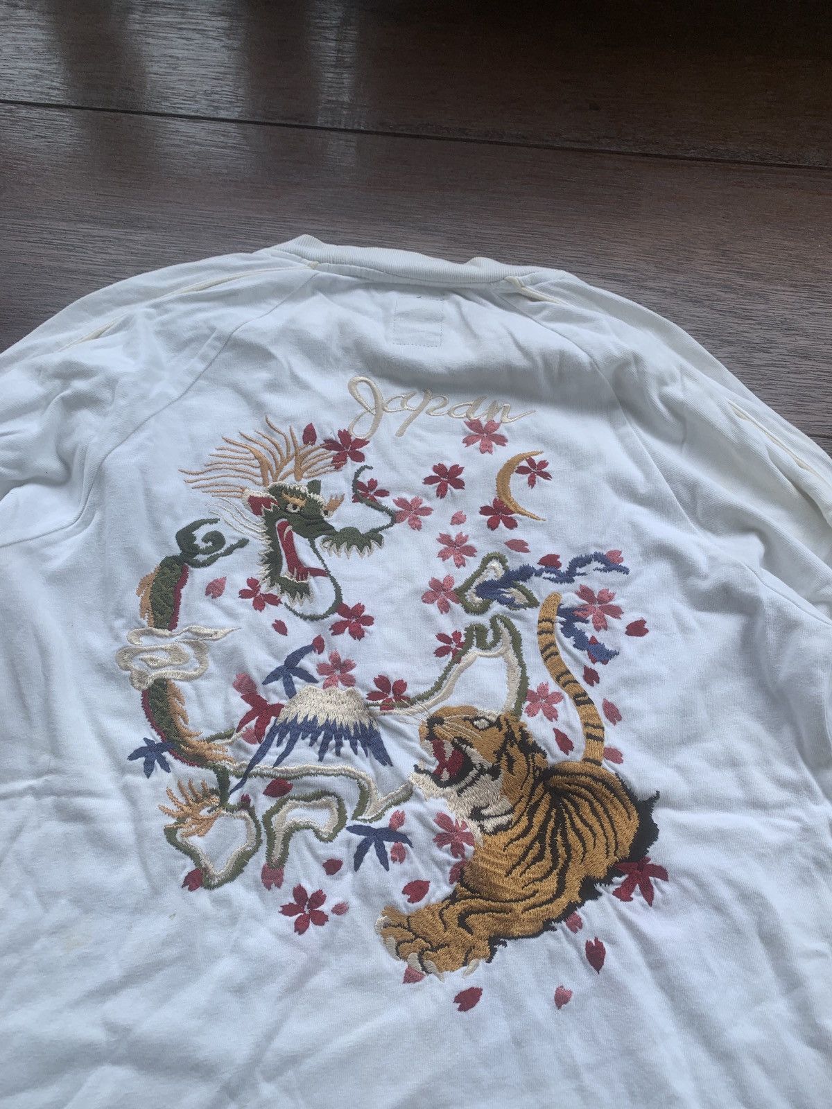 Japanese Brand Sukajan Dragon tiger sakura japan embroidery long sleeve Size US M / EU 48-50 / 2 - 4 Thumbnail