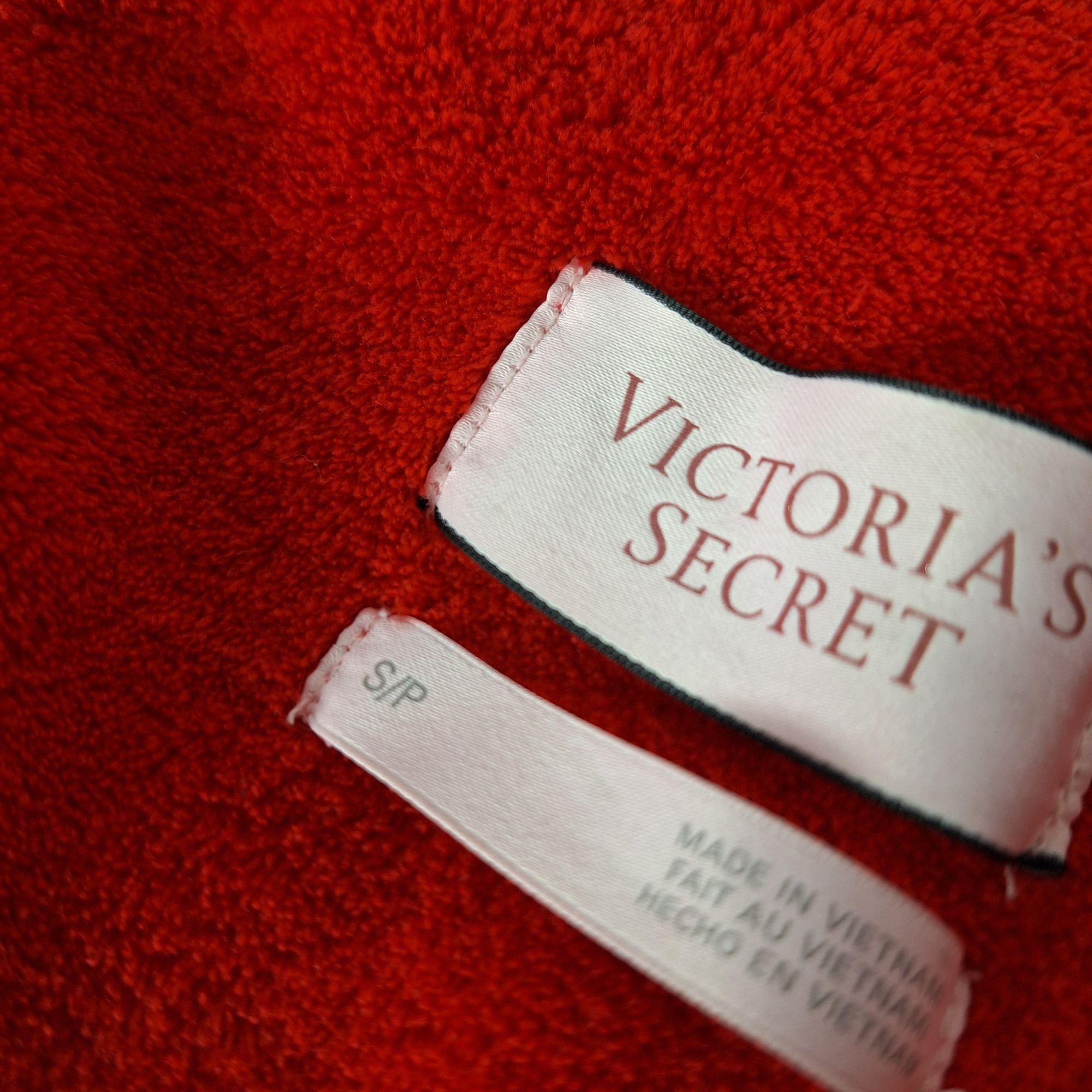 Victoria's Secret Victoria's Secret Robe Small Red Plush Fleece Cozy Soft Loun Size S / US 4 / IT 40 - 3 Thumbnail