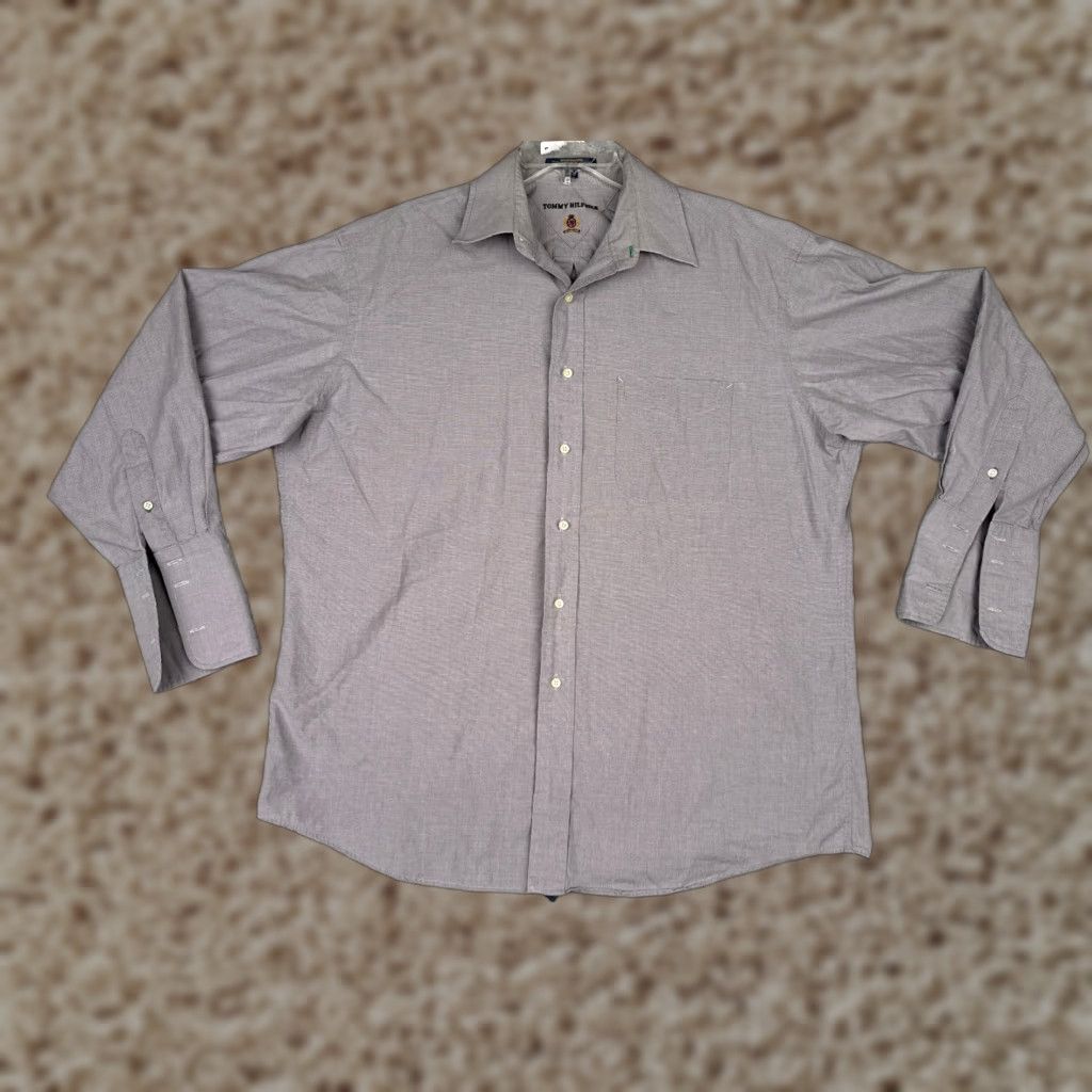 Tommy Hilfiger Tommy Hilfiger Shirt Men Gray Button-Up Long Sleeve Pocket Cotton 32-33 XL Regular Button-Down Chest 44 in Size US XL / EU 56 / 4 - 1 Thumbnail