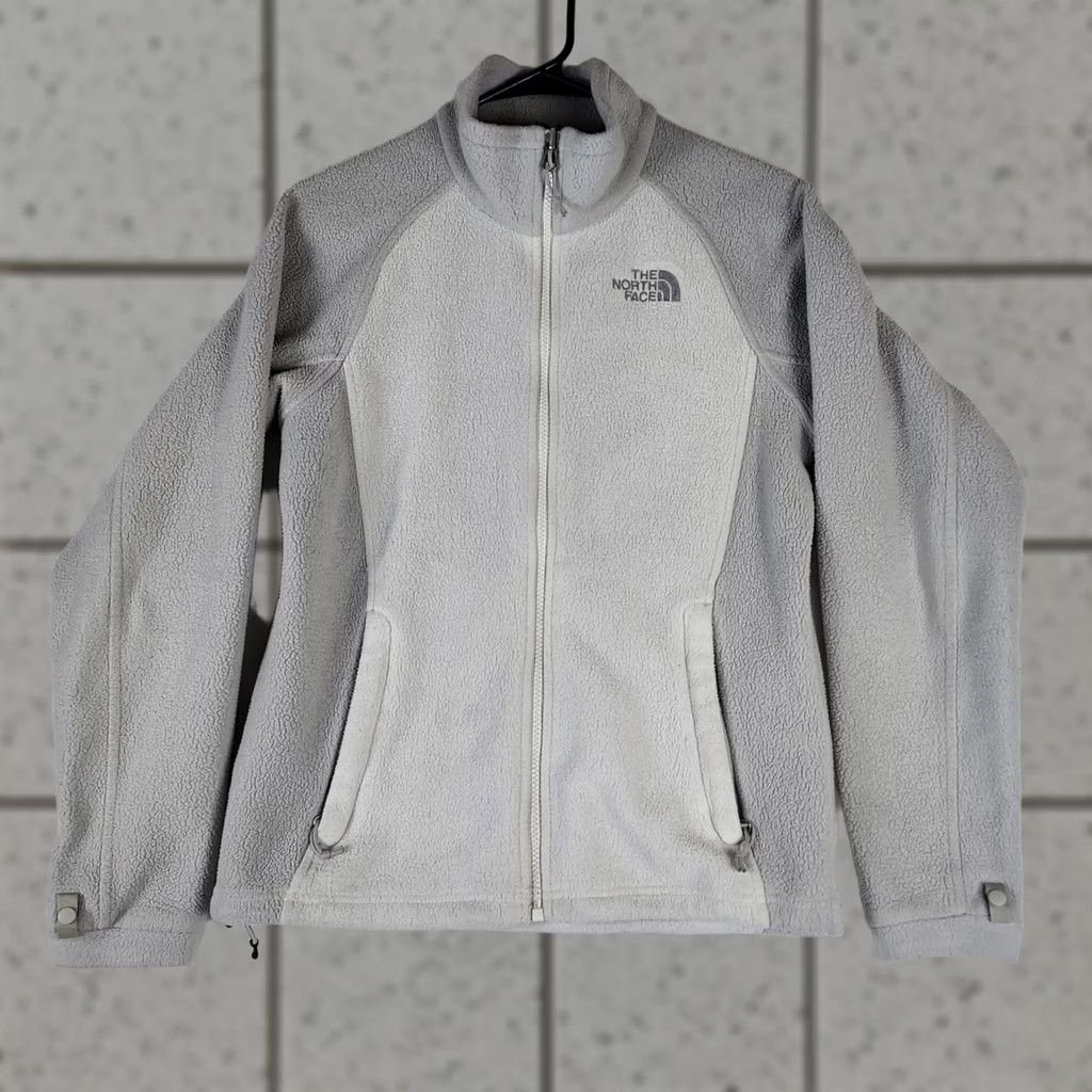 The North Face The North Face Womens S Gray Full Zip Fleece Jacket Lightweight Warm Shirt Womens Regular Size S Gray Full Zip Coat/Outerwear Size S / US 4 / IT 40 - 1 Thumbnail