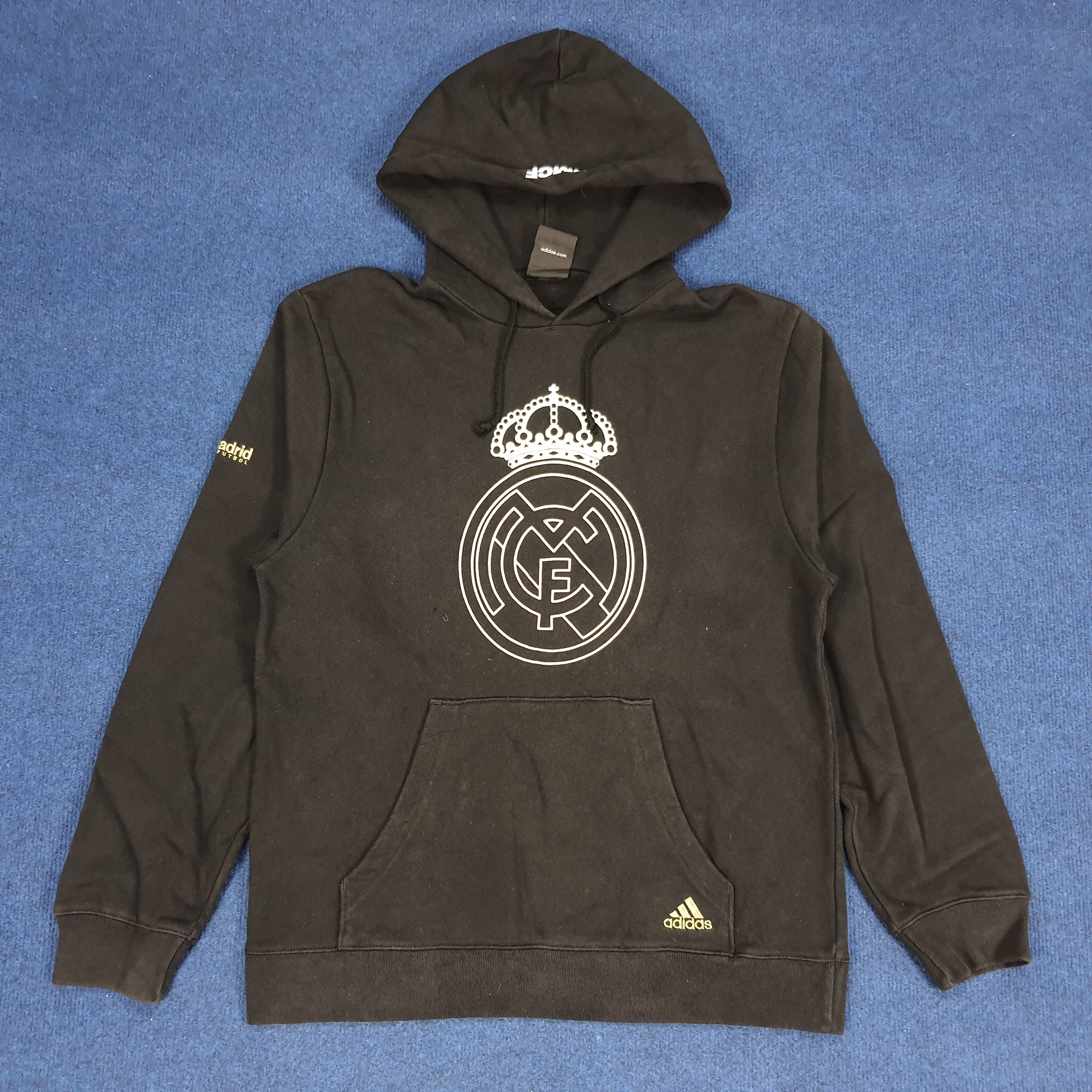 Adidas × Vintage Vintage Adidas Real Madrid Center Logo Hoodie Size US S / EU 44-46 / 1 - 1 Thumbnail