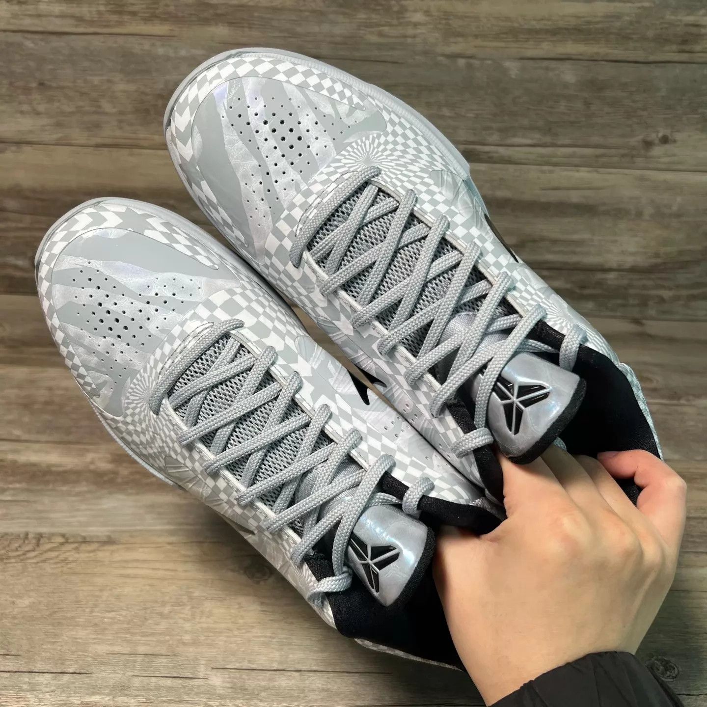 Nike Nike Zoom Kobe 5 Zebra White/Black 44 1/1 OG Box Size US 11 / EU 44 - 5 Thumbnail
