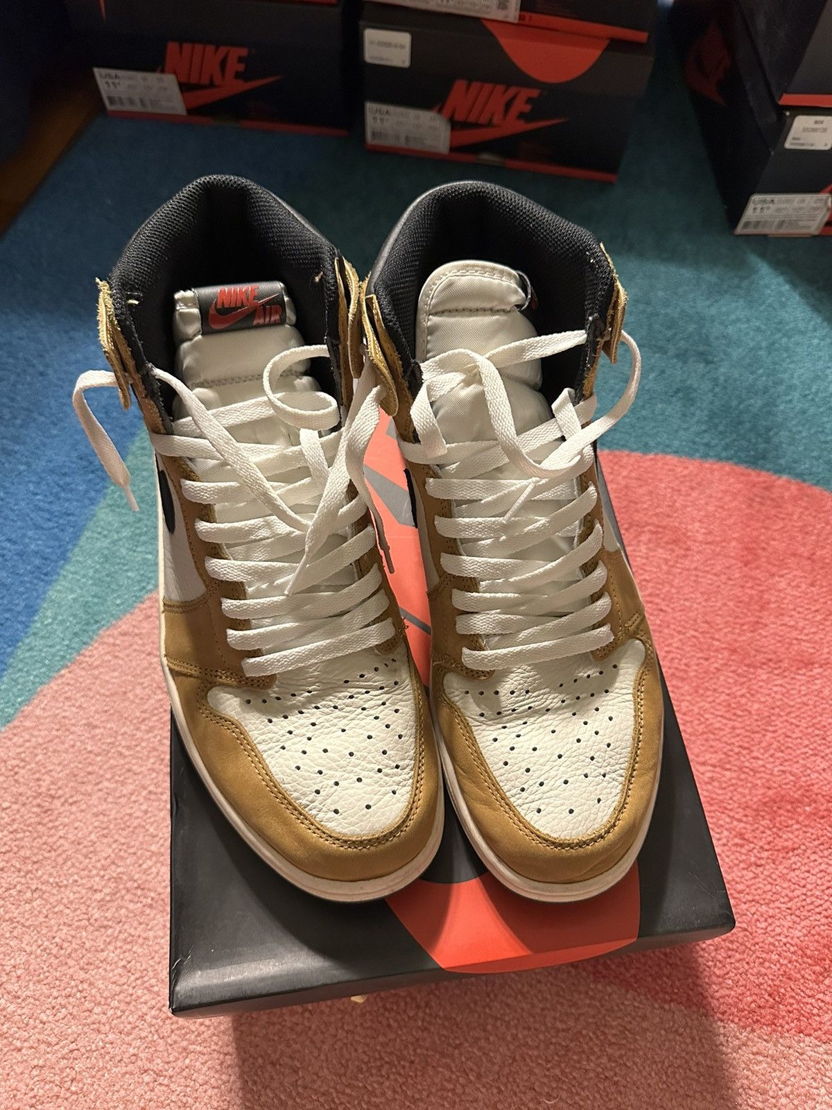 Jordan Brand Jordan 1 Retro High Rookie of the Year Size US 11.5 / EU 44-45 - 2 Thumbnail