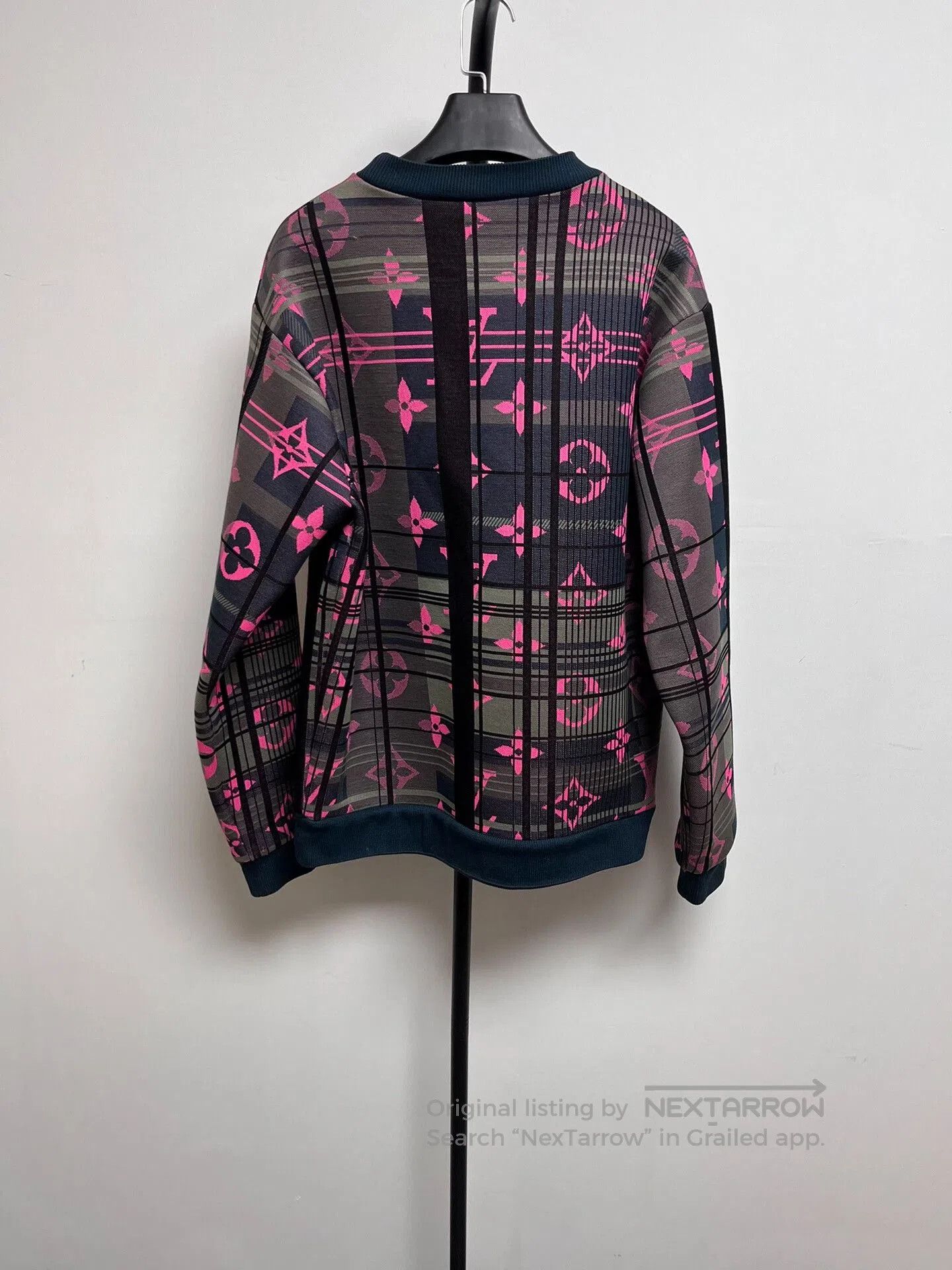 Louis Vuitton Louis Vuitton All-Over Print Men's Pullover Sweatshirt. Size US L / EU 52-54 / 3 - 2 Thumbnail