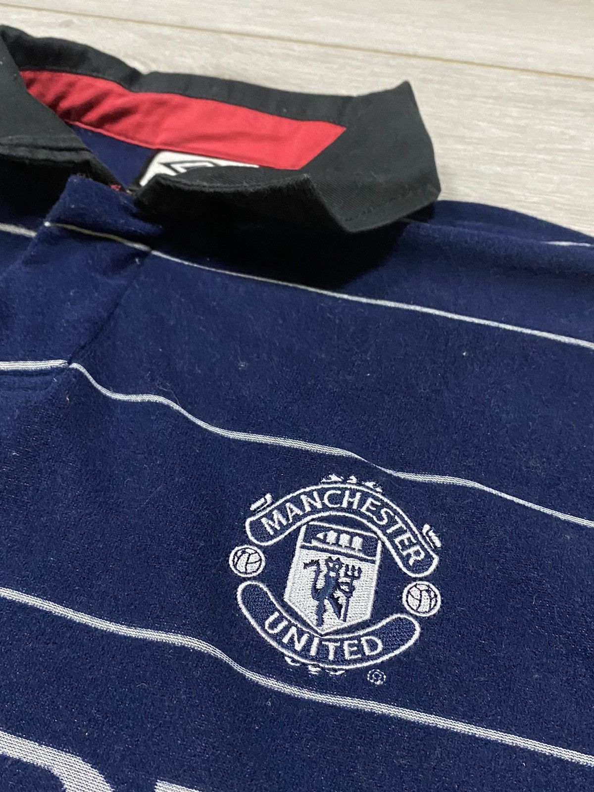 Umbro Manchester United vintage sharp digital striped jersey shirt Size US M / EU 48-50 / 2 - 6 Thumbnail