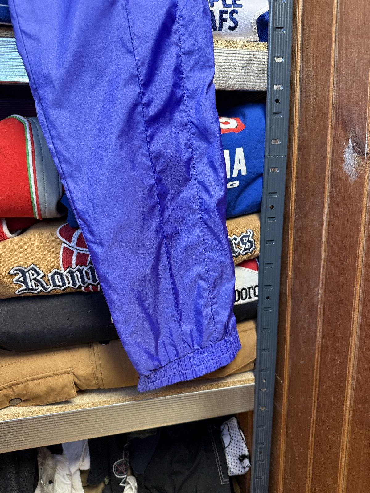 Nike Vintage 90s Nike Purple Nylon Jogger Pants M Size US 34 / EU 50 - 5 Thumbnail
