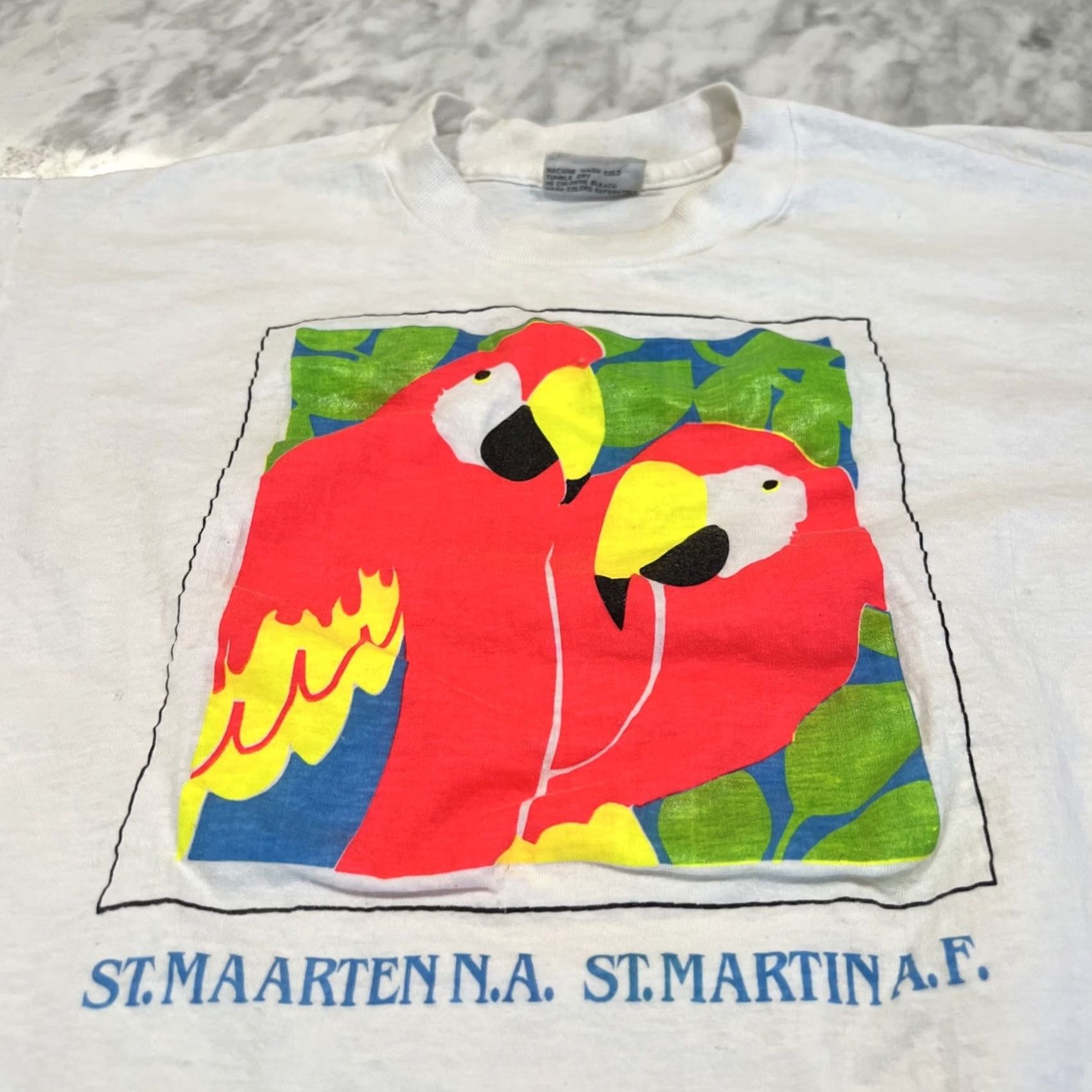 Vintage VINTAGE St Maarten T Shirt M Fringe Beaded Neon Parrots Single Stitch Women’s Size M / US 6-8 / IT 42-44 - 3 Thumbnail