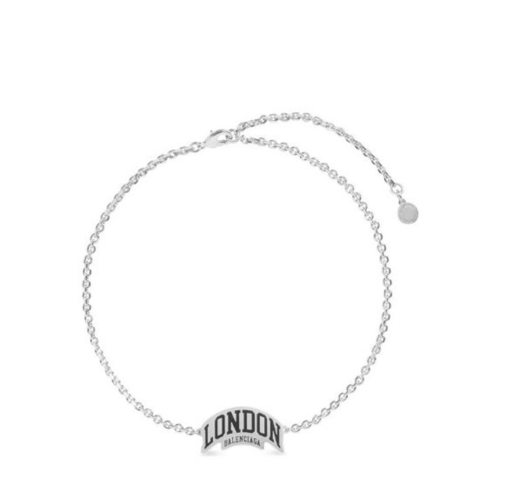 Balenciaga Balenciaga Cities London Necklace Size ONE SIZE - 1 Preview