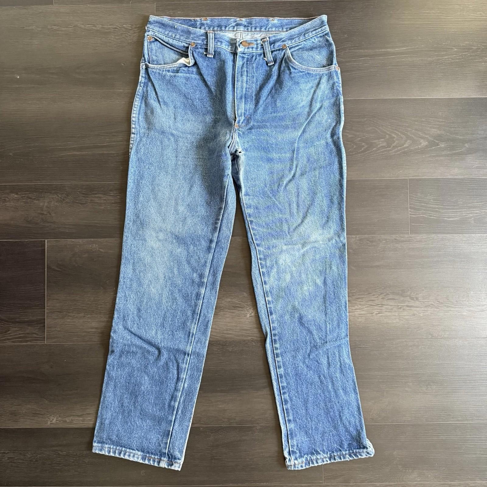 Wrangler Vintage Wrangler Jeans Mens 32x28 Blue Denim Straight Size US 32 / EU 48 - 2 Thumbnail