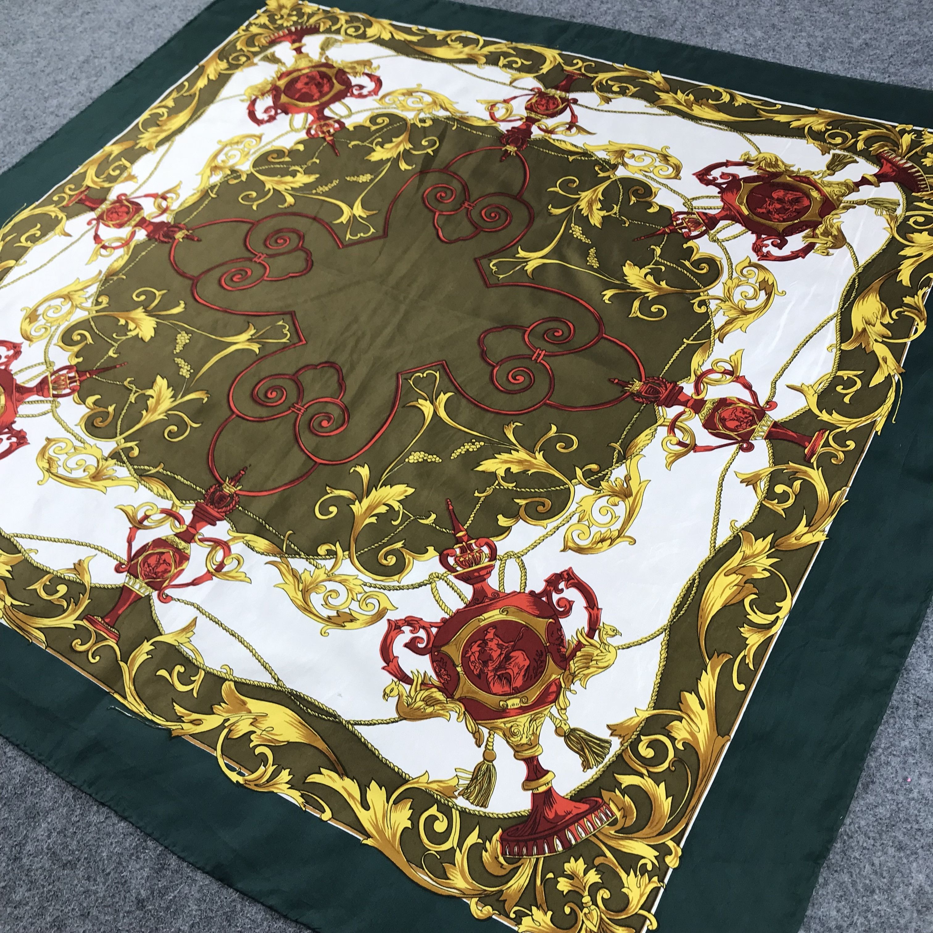 Vintage Vintage Luxury Design Silk Scarf M137 Size ONE SIZE - 3 Thumbnail