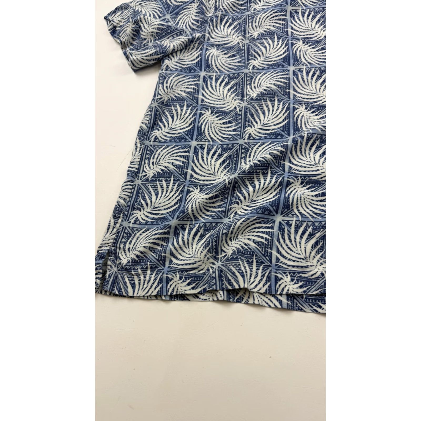 Nat Nast Nat Nast Shirt Mens XL Blue White Silk Cotton Hawaiian Palm Print Casual Size US XL / EU 56 / 4 - 3 Thumbnail