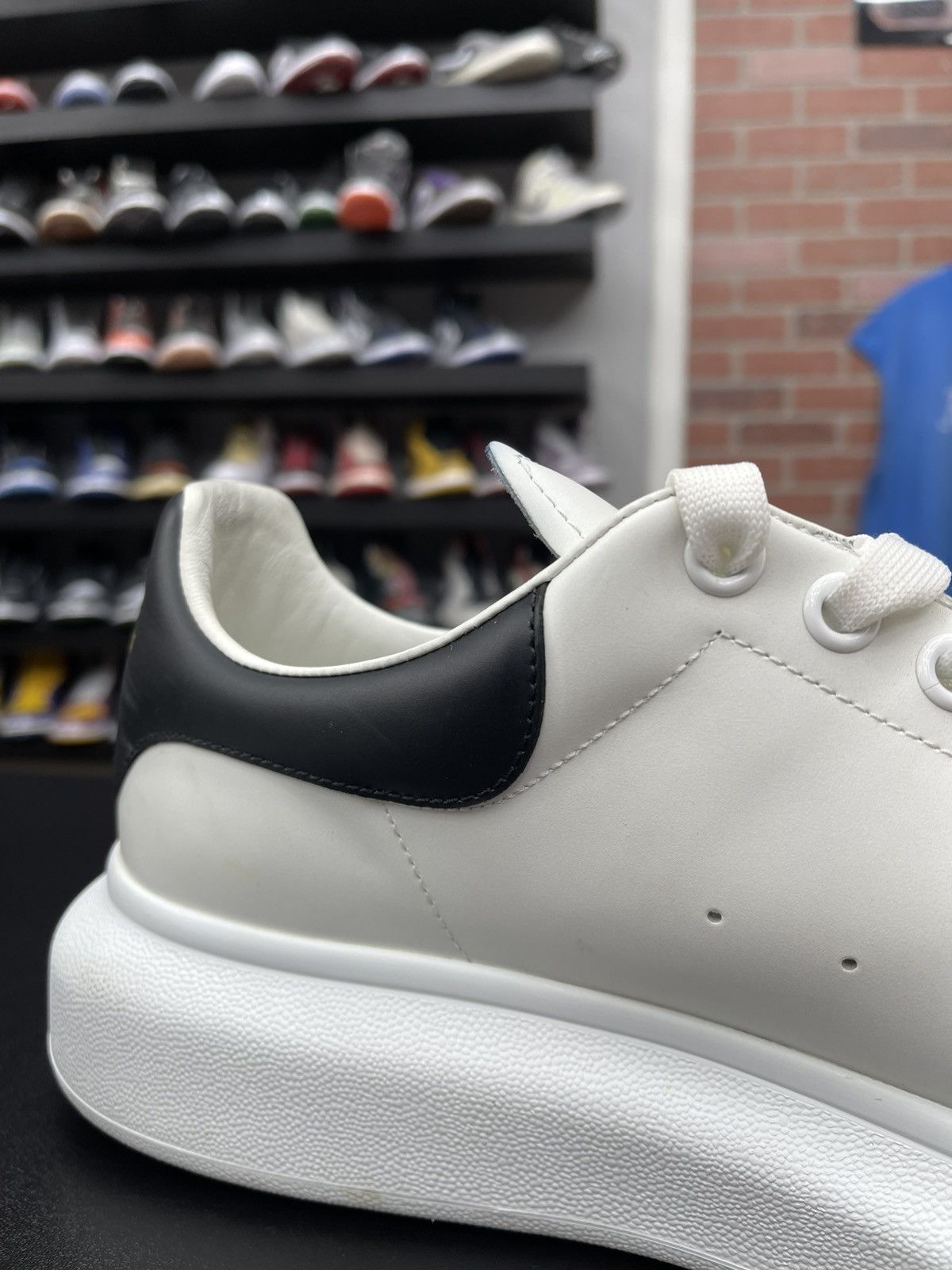Alexander McQueen Size 13.5US/46.5EU - Alexander McQueen Oversized Black/White Size US 13 / EU 46 - 8 Thumbnail