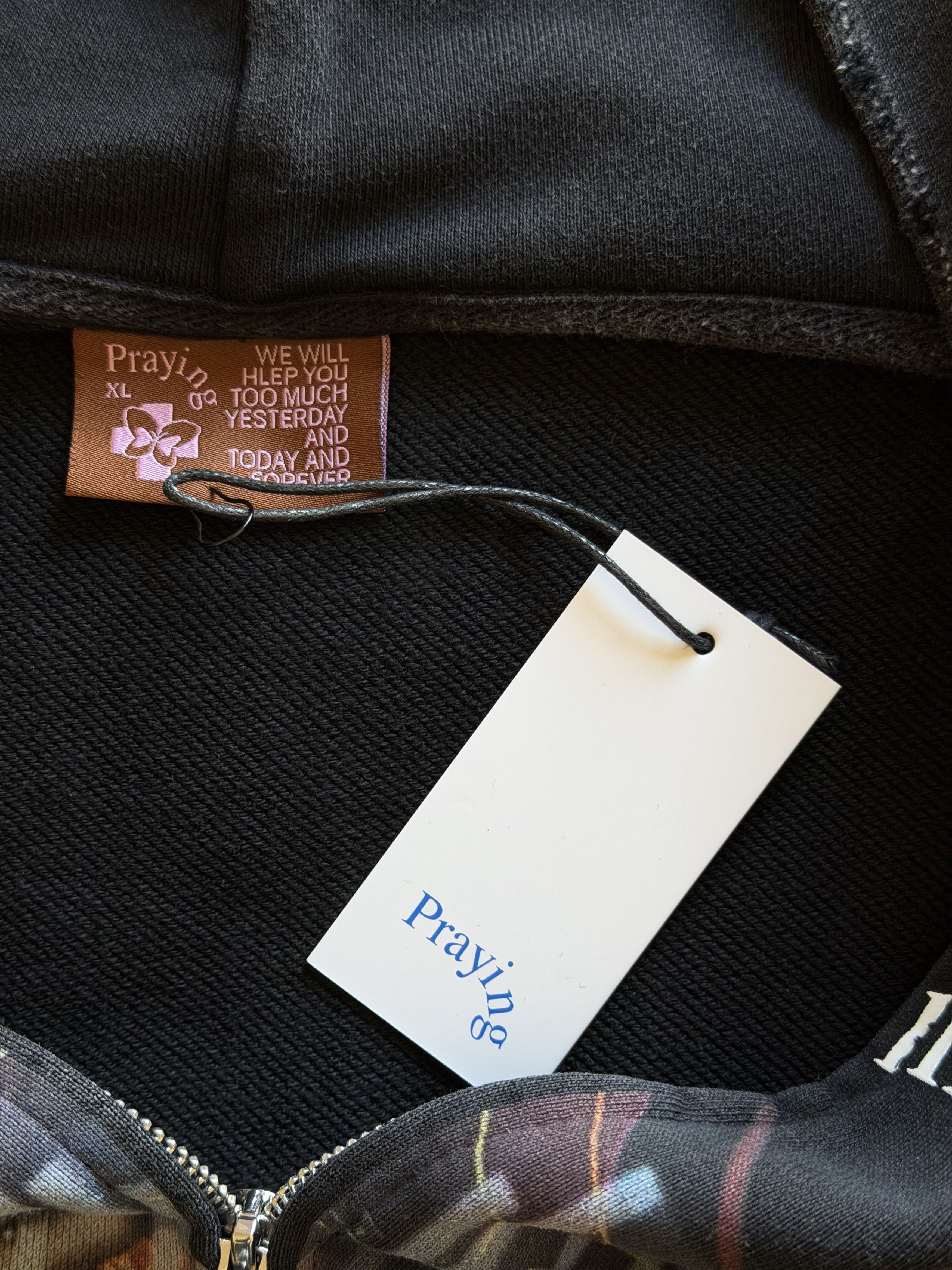 Praying Praying 2008 Financial Crisis Hoodie in Black Size US XL / EU 56 / 4 - 9 Thumbnail