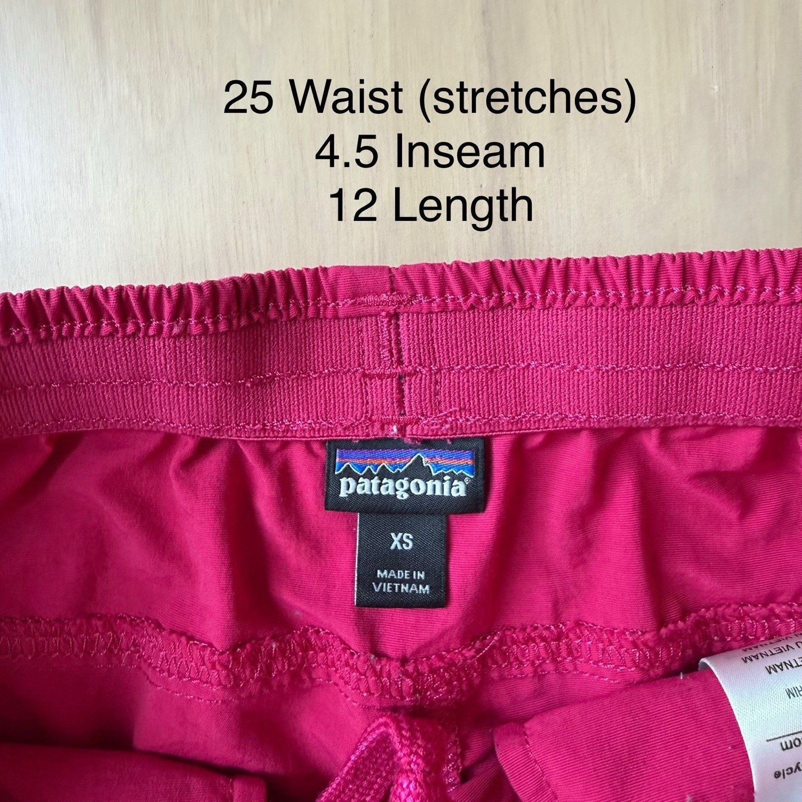 Patagonia Patagonia Baggies Women's XS Magenta 4.5 Inseam Summer Size 25" / US 0 / IT 36 - 5 Thumbnail