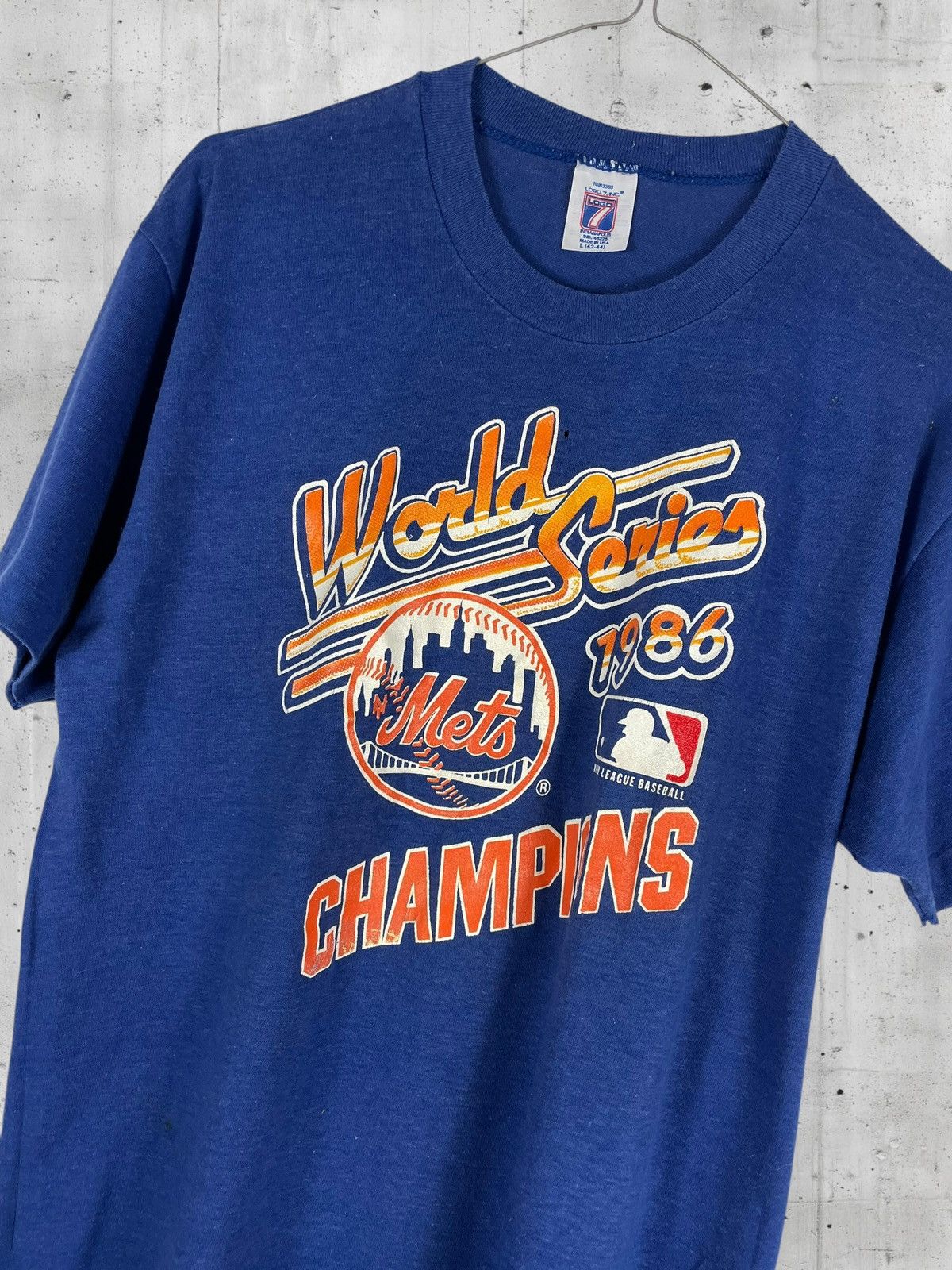 Vintage Vintage 1986 New York Mets World Series Champions T-Shirt Size US L / EU 52-54 / 3 - 1 Thumbnail