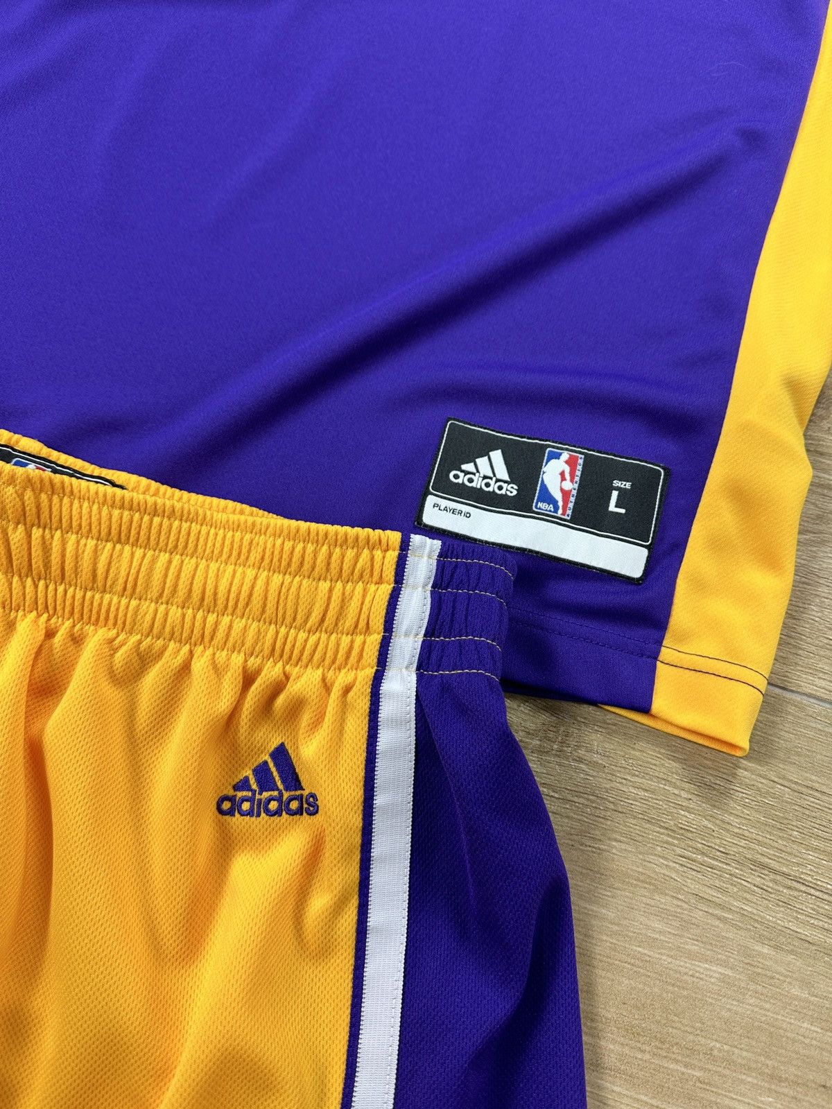 Adidas × NBA #16 Gasol L.A. Lakers Adidas Jerseys + Shorts Set Vintage Size US L / EU 52-54 / 3 - 4 Thumbnail