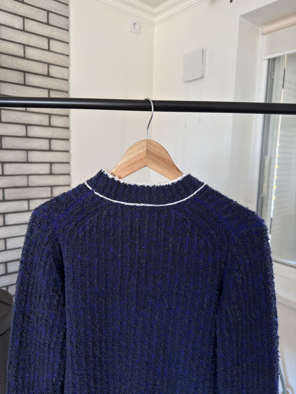 Acne Studios Acne Studios Bouclé Knit Crewneck Sweater Navy White Trim Size L / US 10 / IT 46 - 7 Thumbnail
