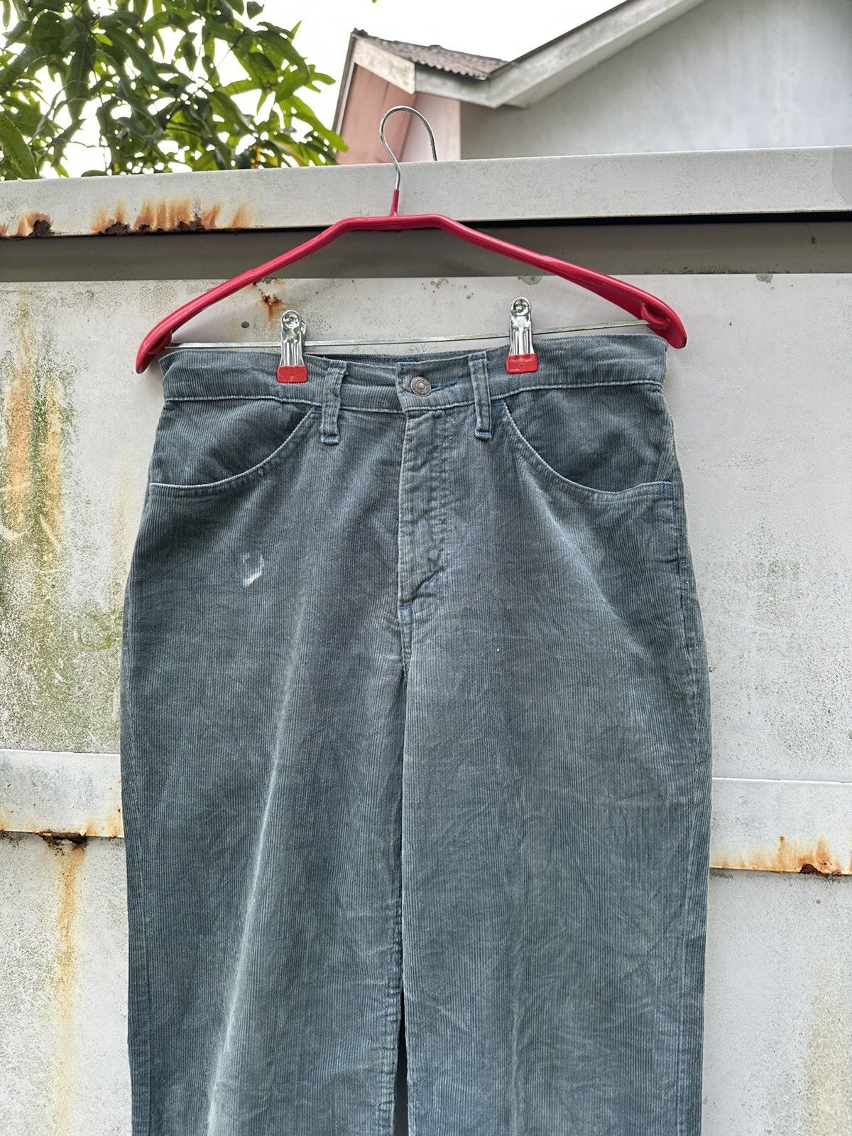 Levi's 👹THRASHED Faded Levis Corduroy Baggy Jeans Size US 27 - 5 Thumbnail