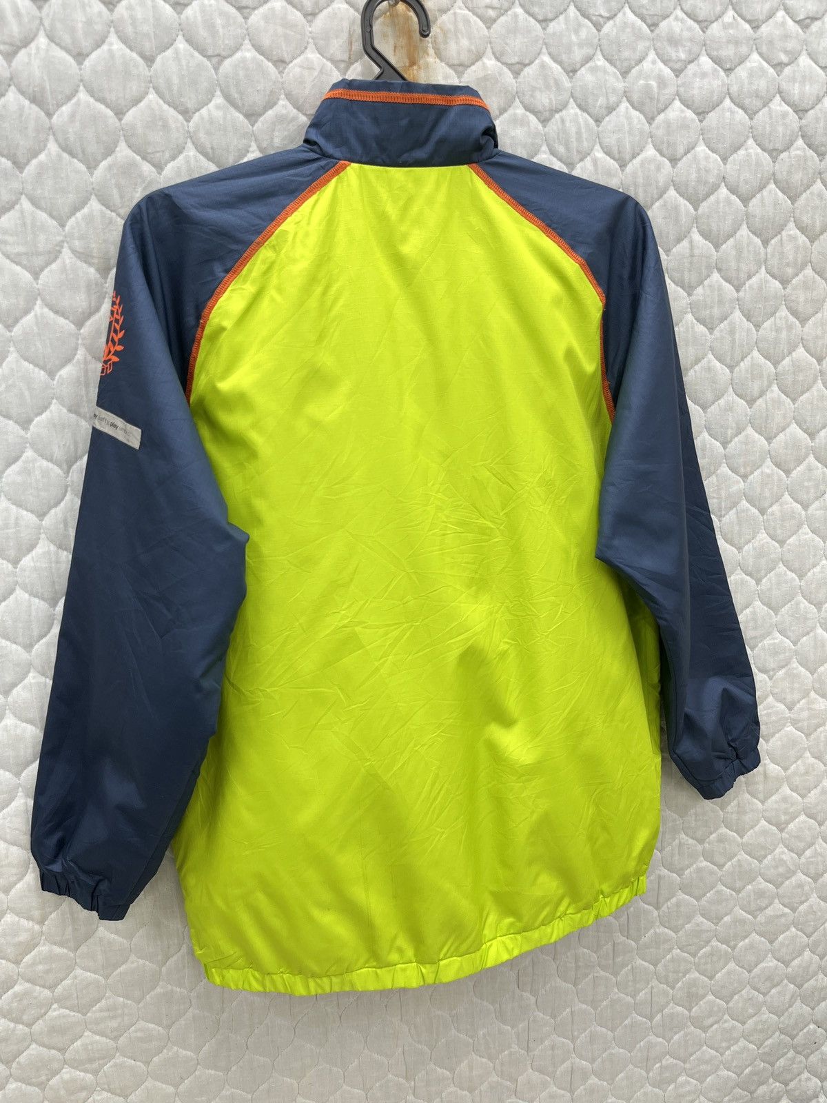 Descente 🔥🔥🔥STEALS UMBRO DESCENTE LIGHT JACKET Size US S / EU 44-46 / 1 - 5 Thumbnail