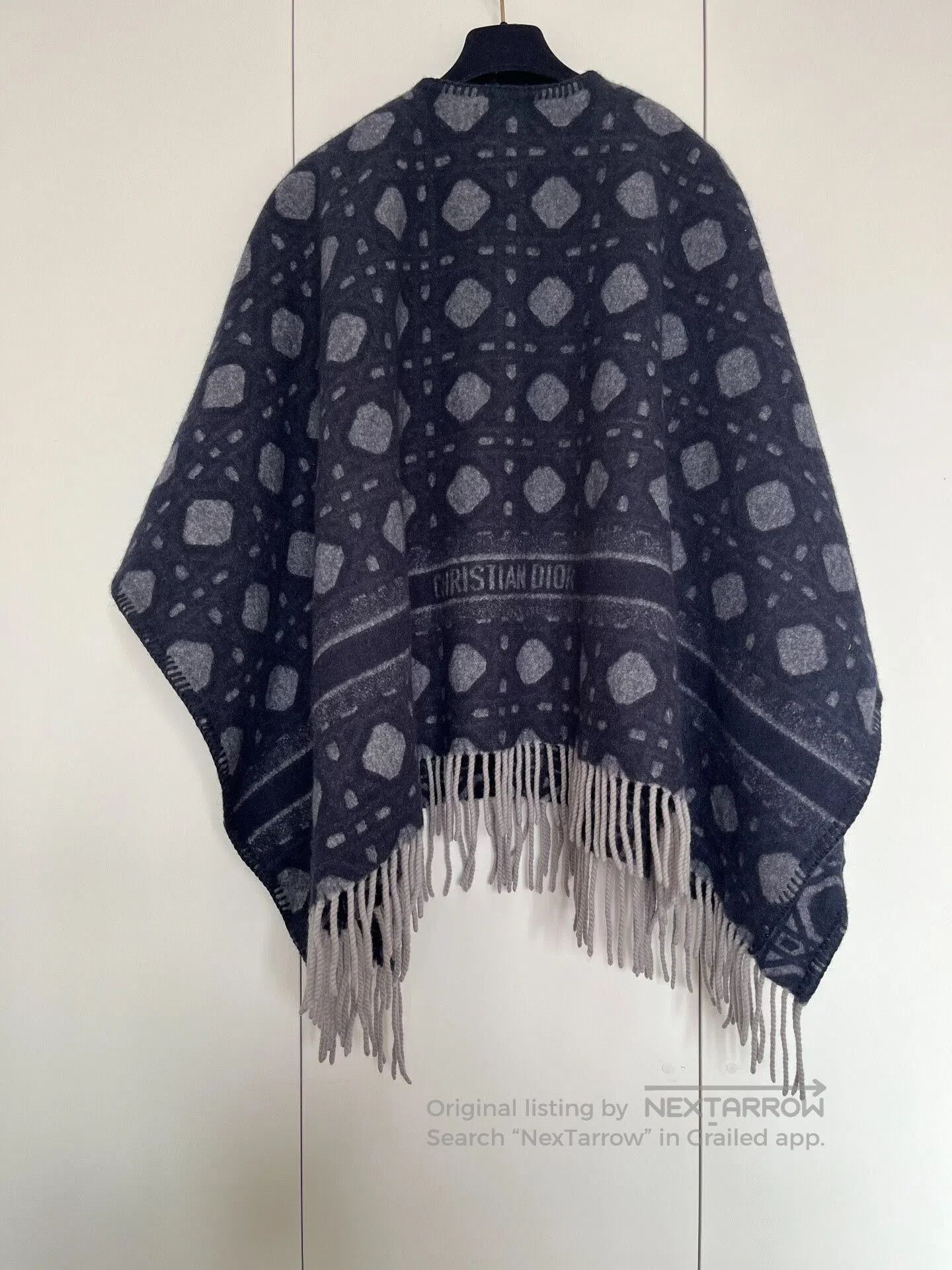 Dior Dior Shawl Cape. Size ONE SIZE - 2 Thumbnail