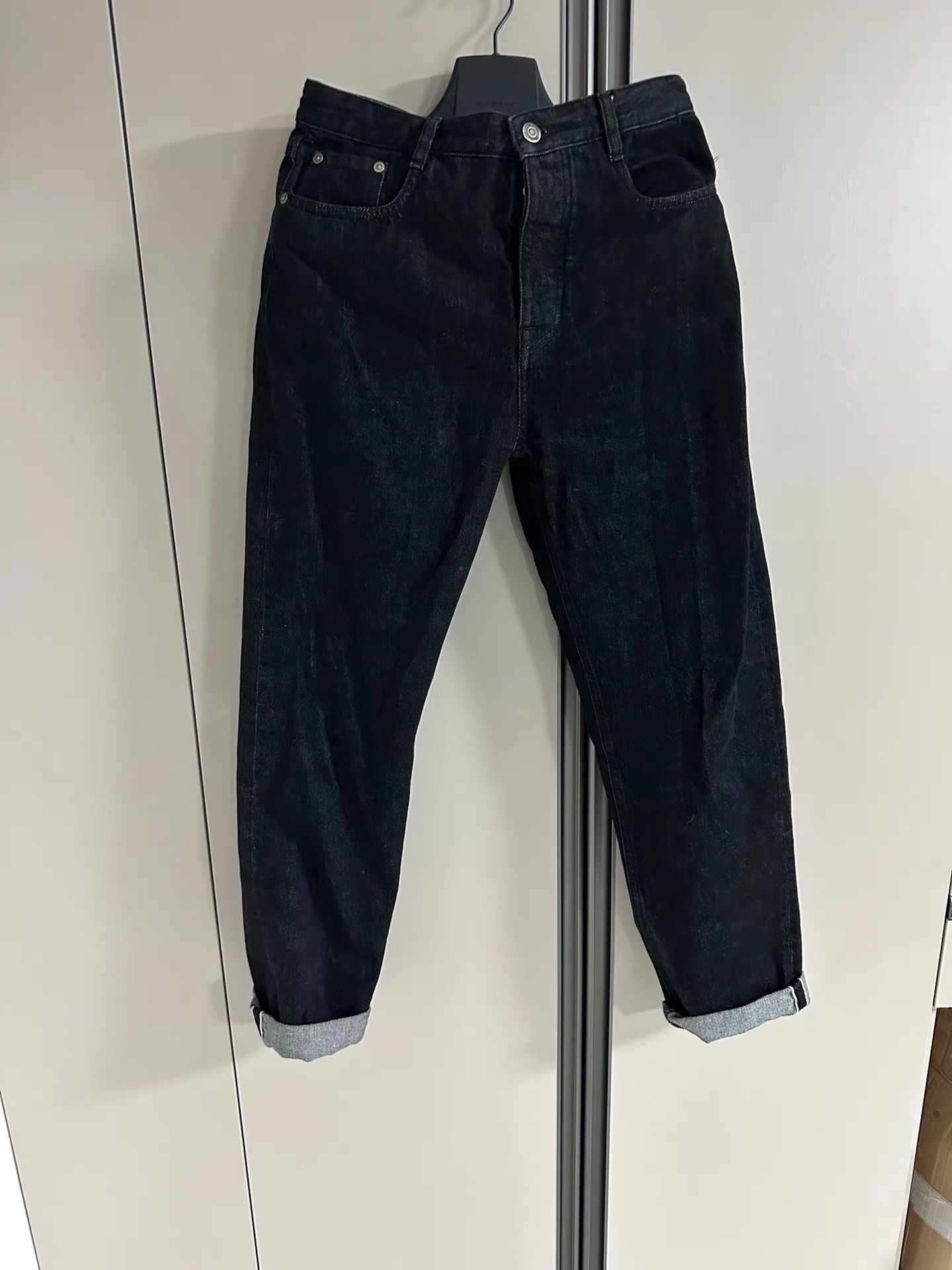 Suitsupply SUITSUPPLY Dark Gray Straight-Leg 5-Pocket Jeans K18 Size US 31 - 1 Thumbnail