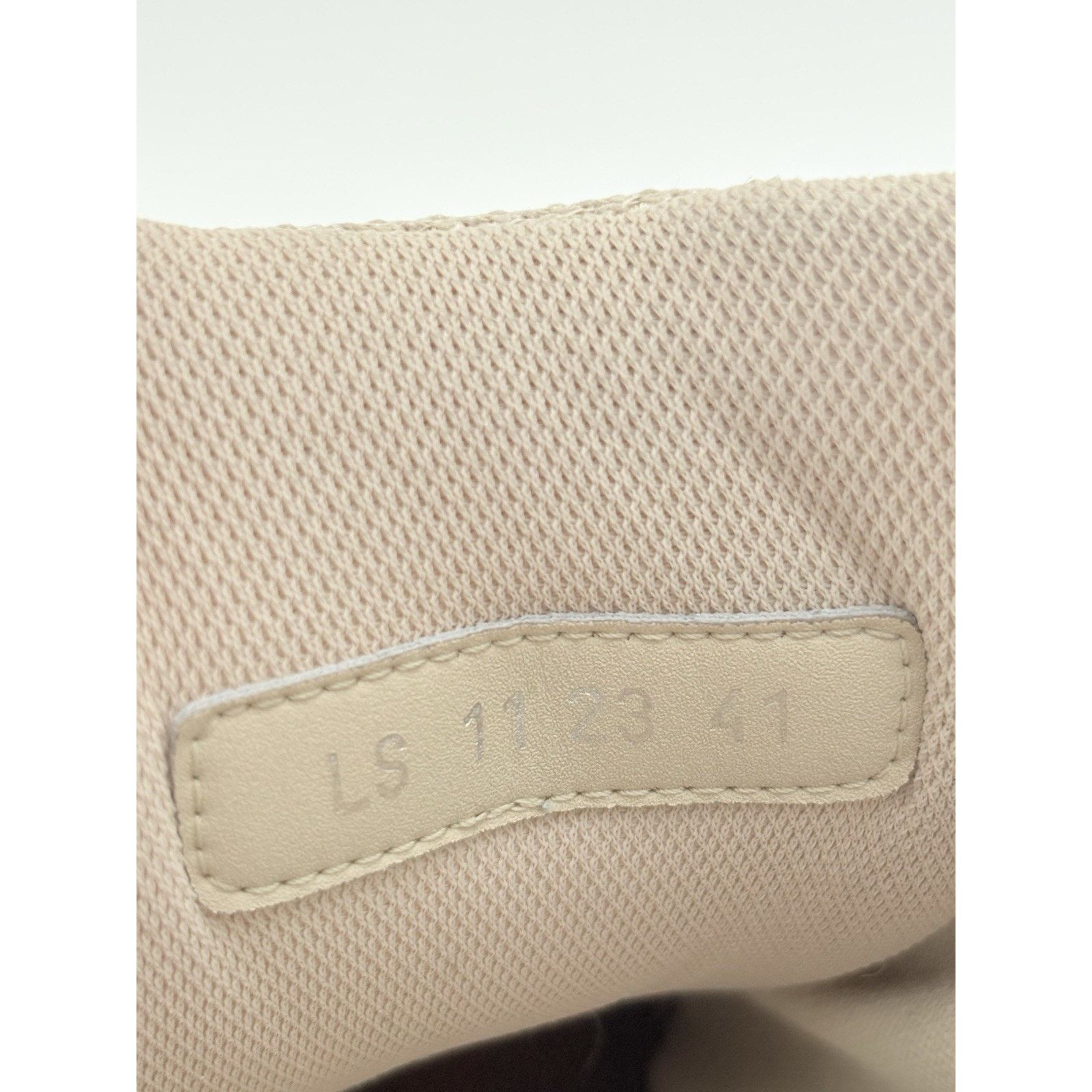 Dior Dior B30 Reflective Sneaker ' Tan White ' | GREAT CONDITION! Size US 8 / EU 41 - 14 Thumbnail