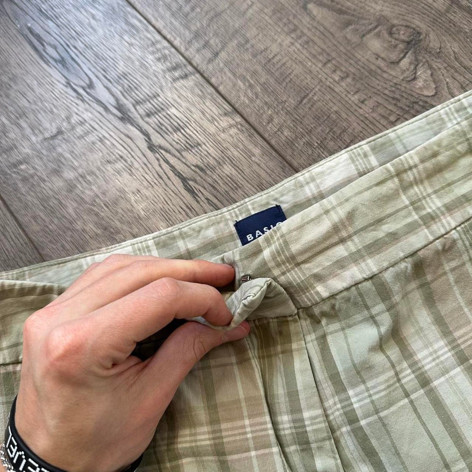 Vintage Vintage Pleated Plaid Gingham Cotton Shorts Size 35" - 4 Thumbnail