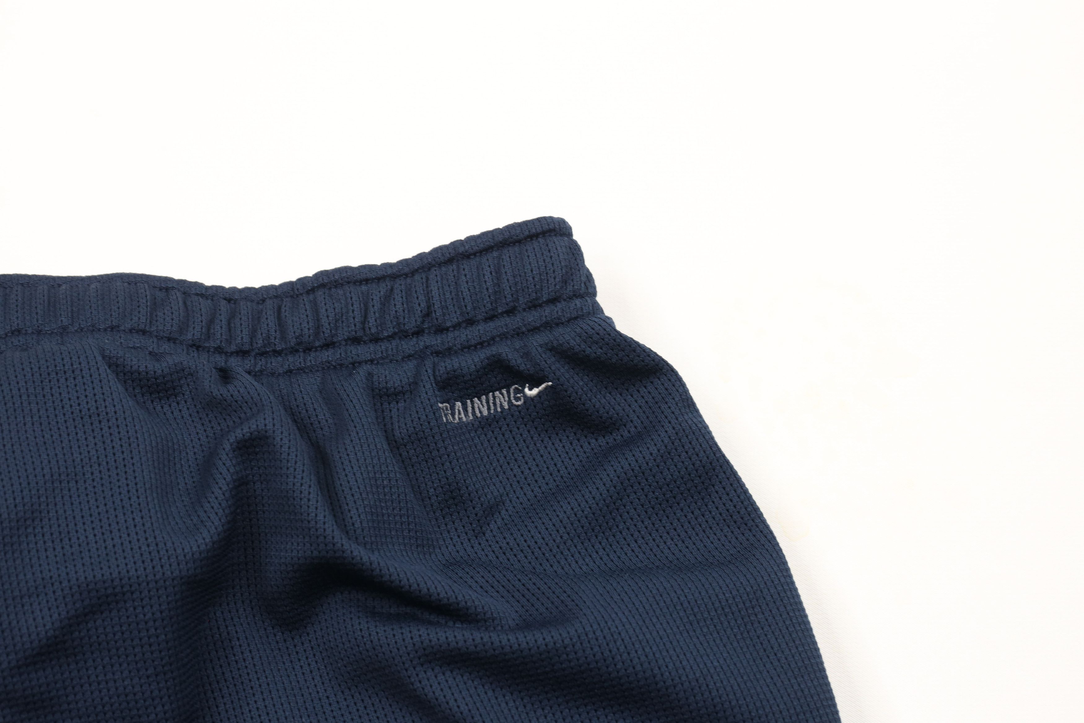 Nike × Vintage Vintage Nike Mini Swoosh Block Letter Above Knee Shorts Size US 34 / EU 50 - 10 Thumbnail