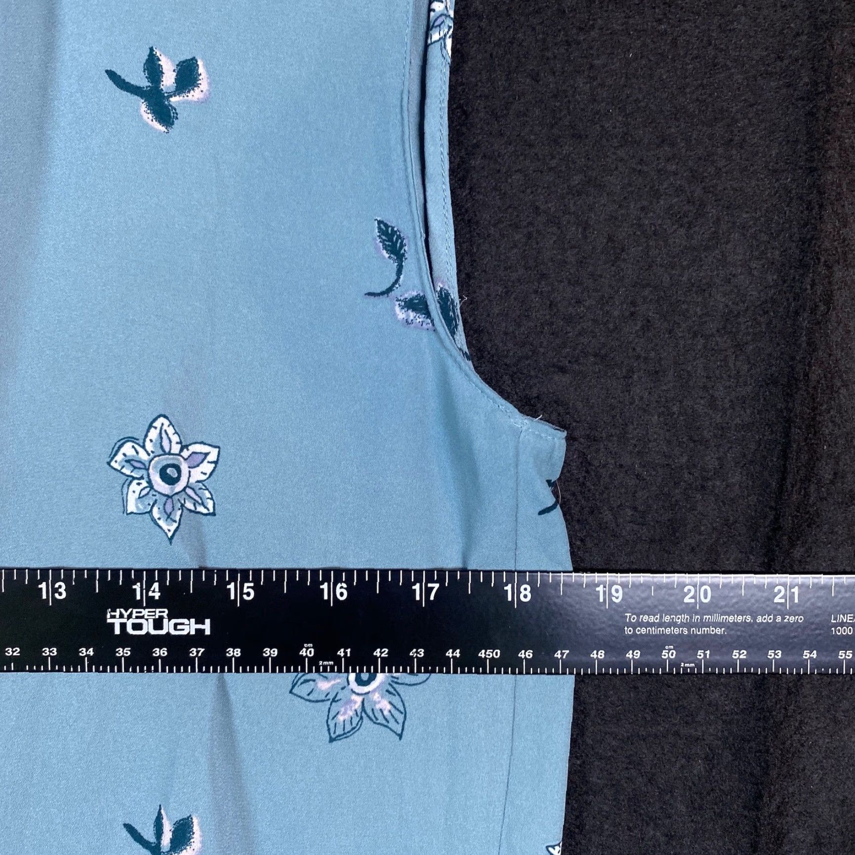 Loft LOFT Outlet Womens Blouse Blue Floral 1/4 Henley Sleeveless Flowy Stretch Small Size S / US 4 / IT 40 - 6 Thumbnail