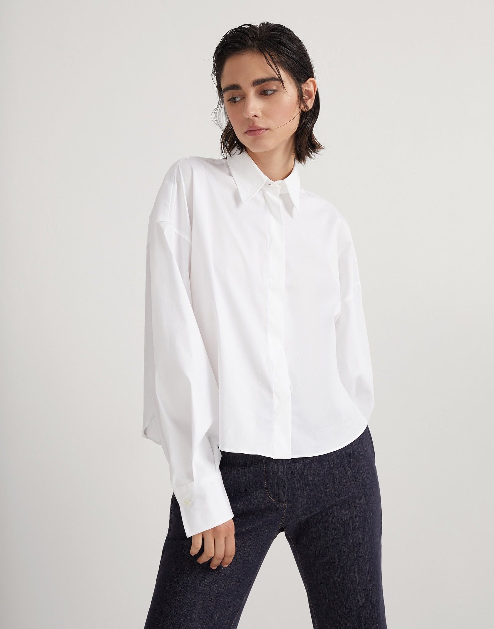 Brunello Cucinelli o1w1db10825 Blouse in White Size XL / US 12-14 / IT 48-50 - 1 Thumbnail