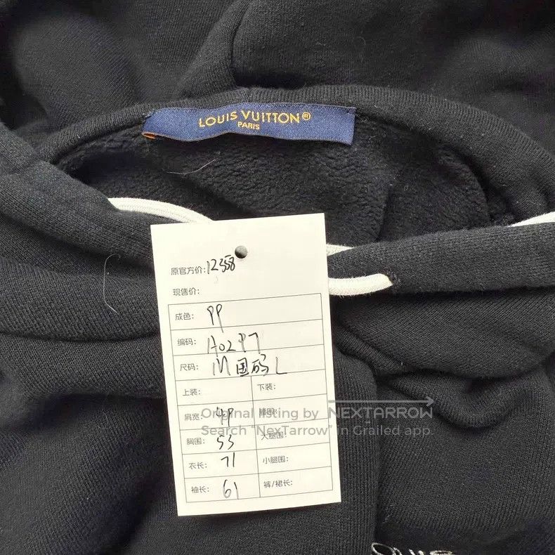 Louis Vuitton Louis Vuitton Pin Hoodie Size US M / EU 48-50 / 2 - 3 Thumbnail